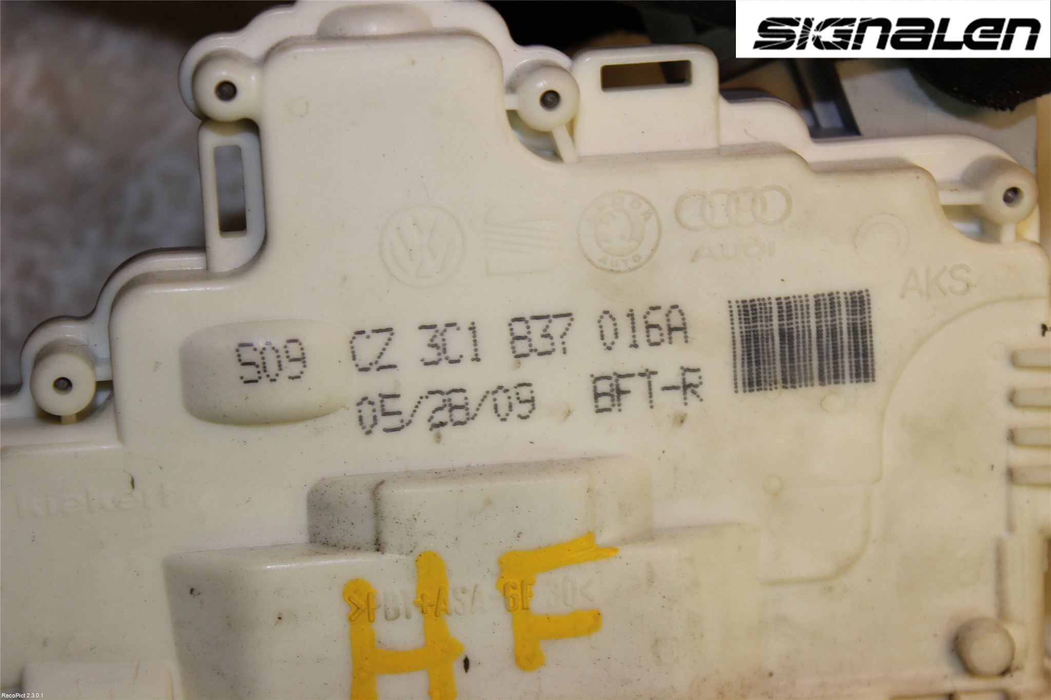 Volkswagen VW PASSAT 05-11 Dørlås - Låsekasse