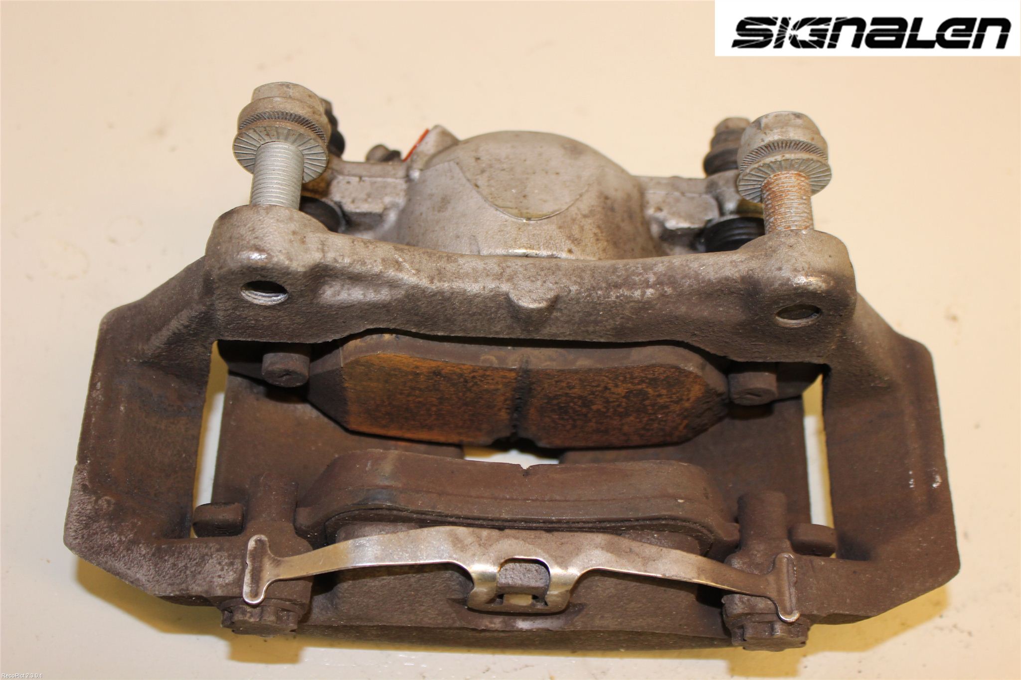 Audi Q5 09-16 Bremsecaliper Foran Høyre