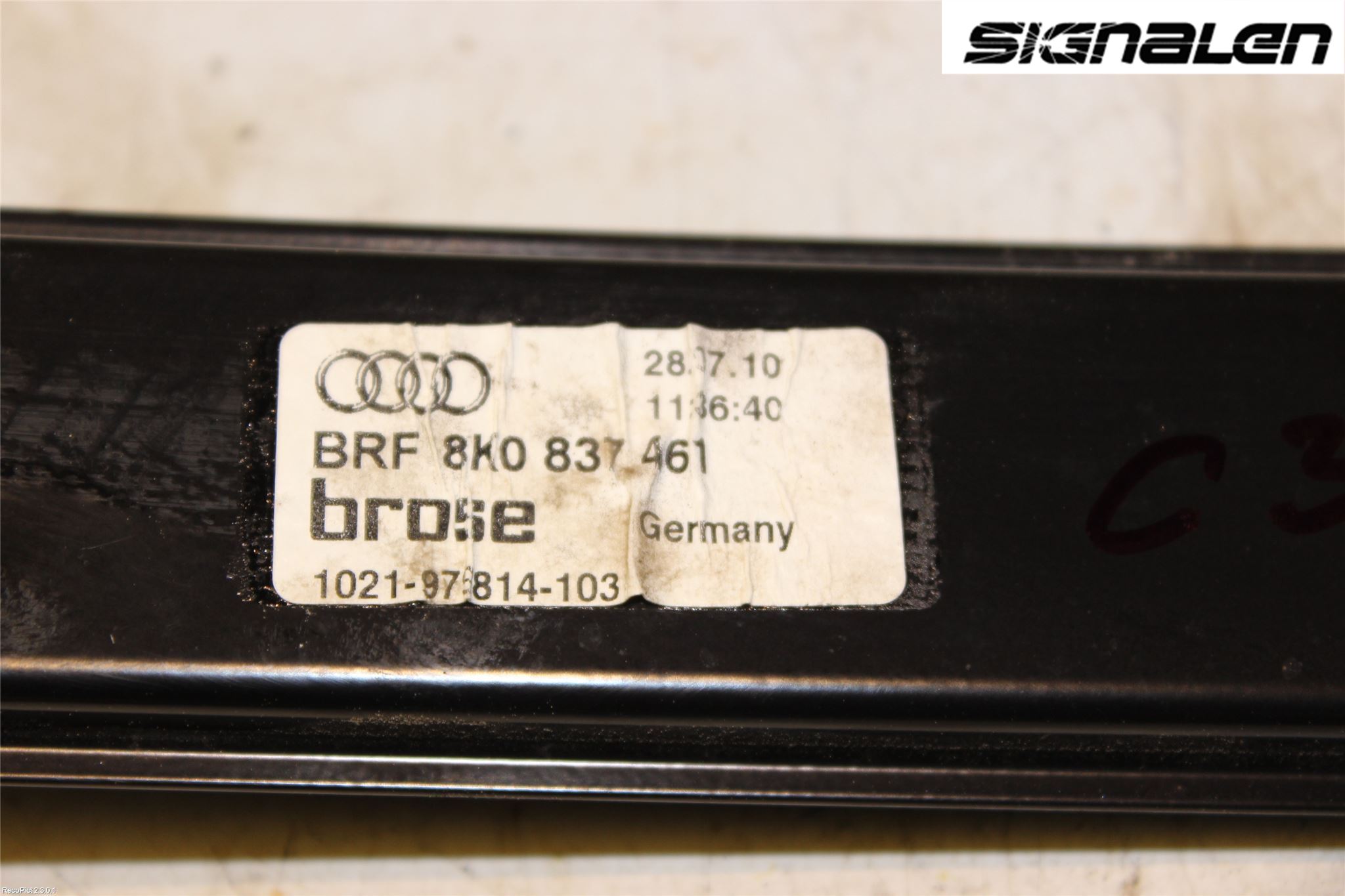 Audi A4/S4 08-11 Vindusheis