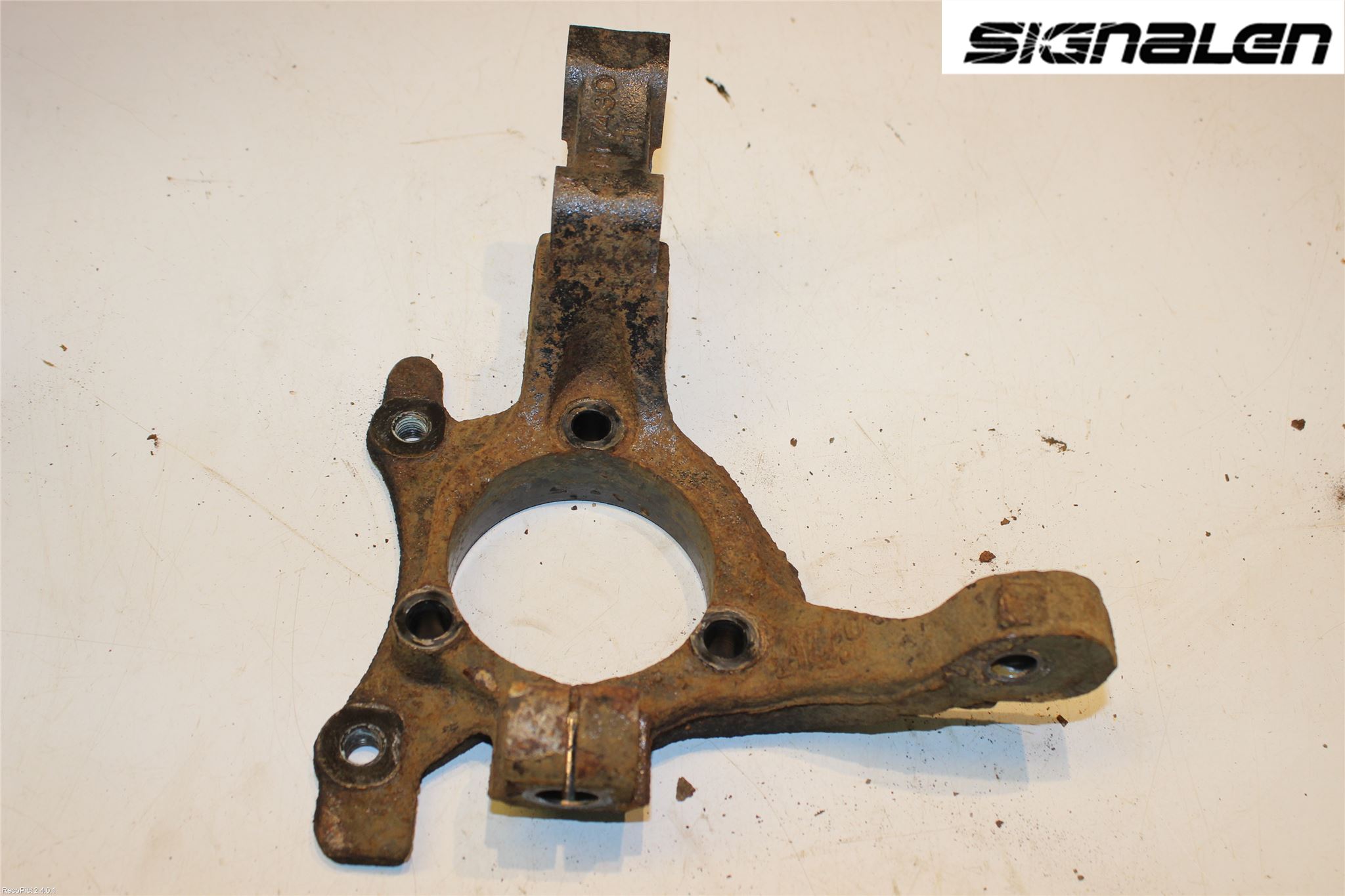 Opel ASTRA H 04-12 Spindel Hf