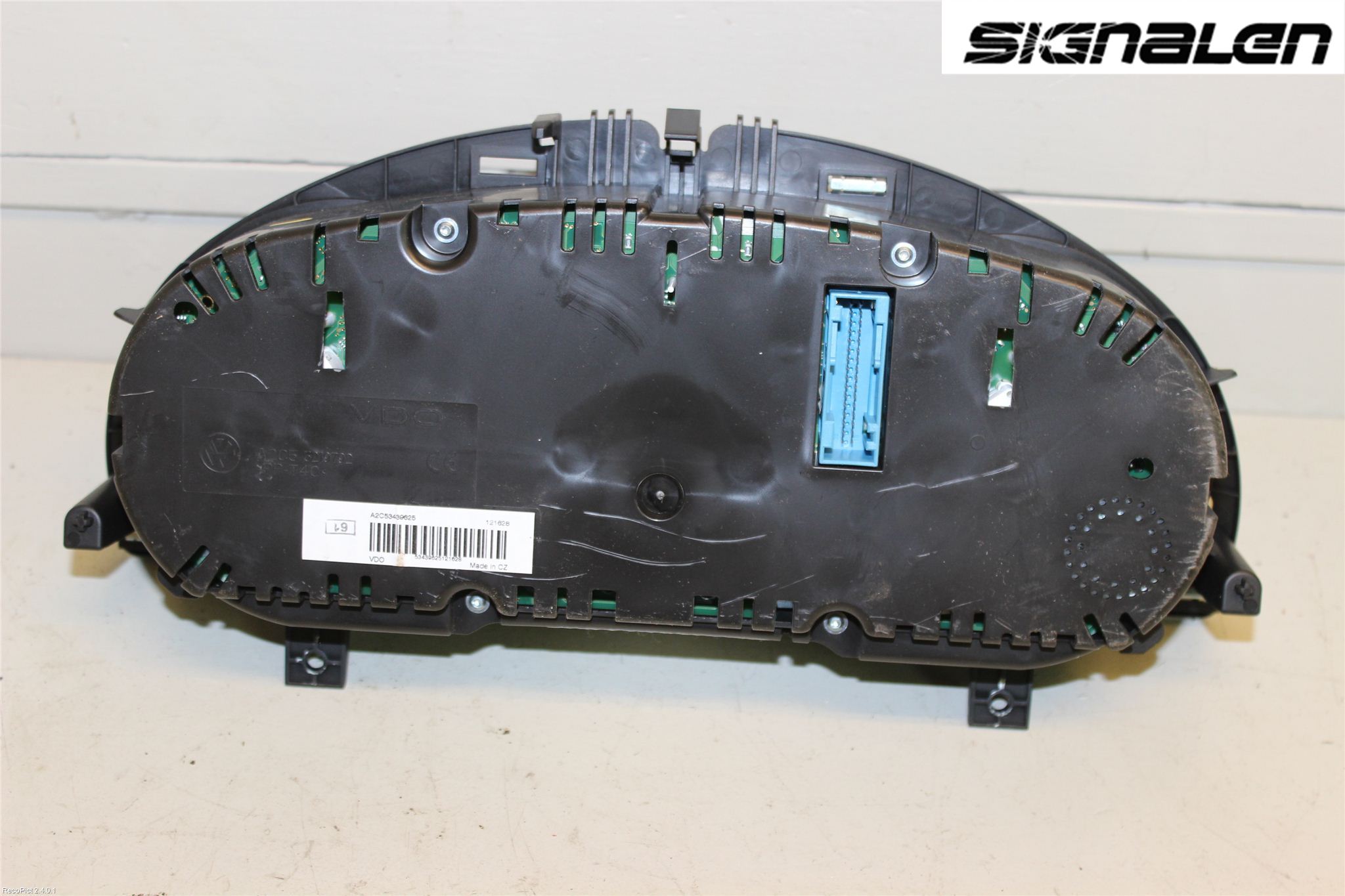 Volkswagen VW PASSAT 11-14 Instr Kombinert