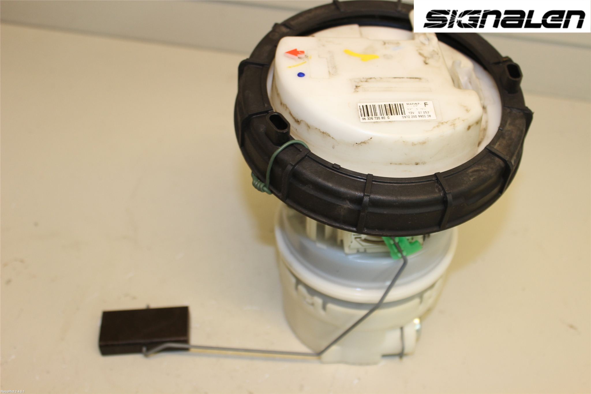 Citroen C5     05-08 Drivstoffpumpe Fødepumpe El