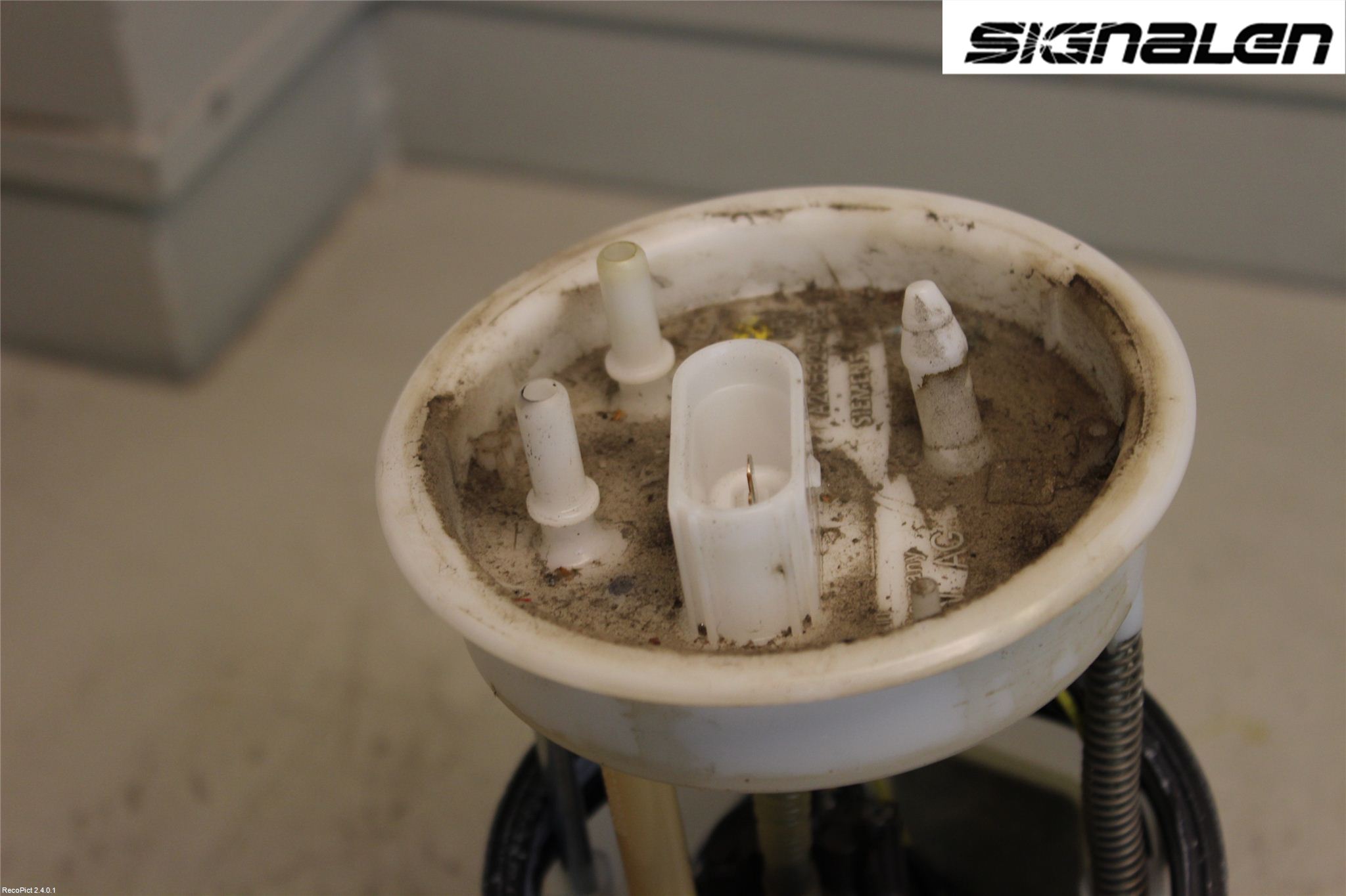 Volkswagen VW POLO 05-09 Drivstoffpumpe Fødepumpe El