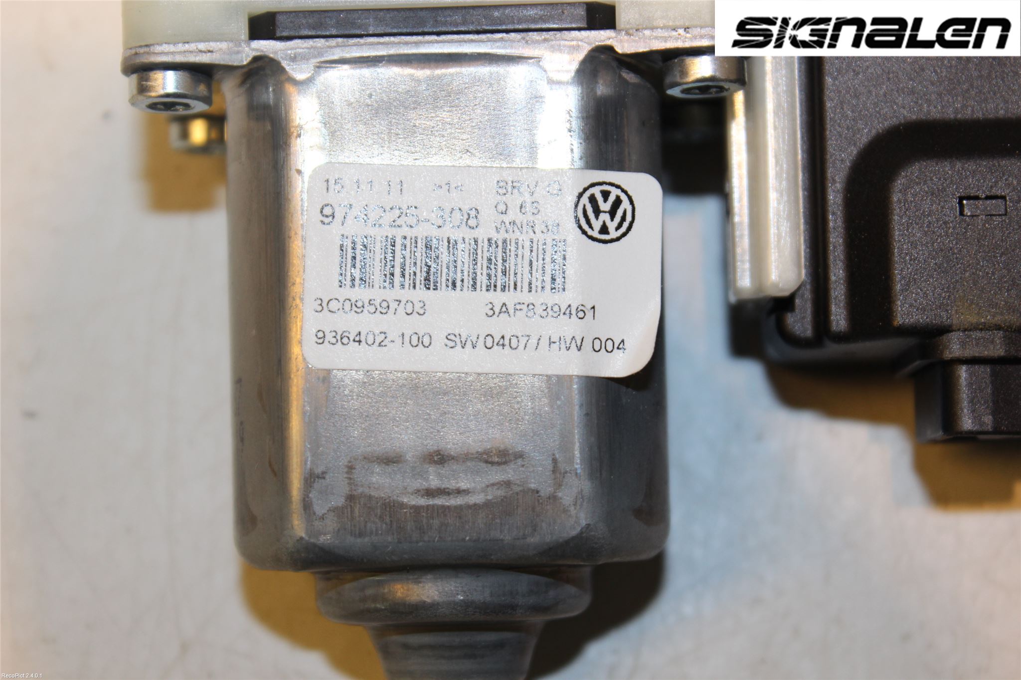 Volkswagen VW PASSAT 11-14 Vindusheismotor