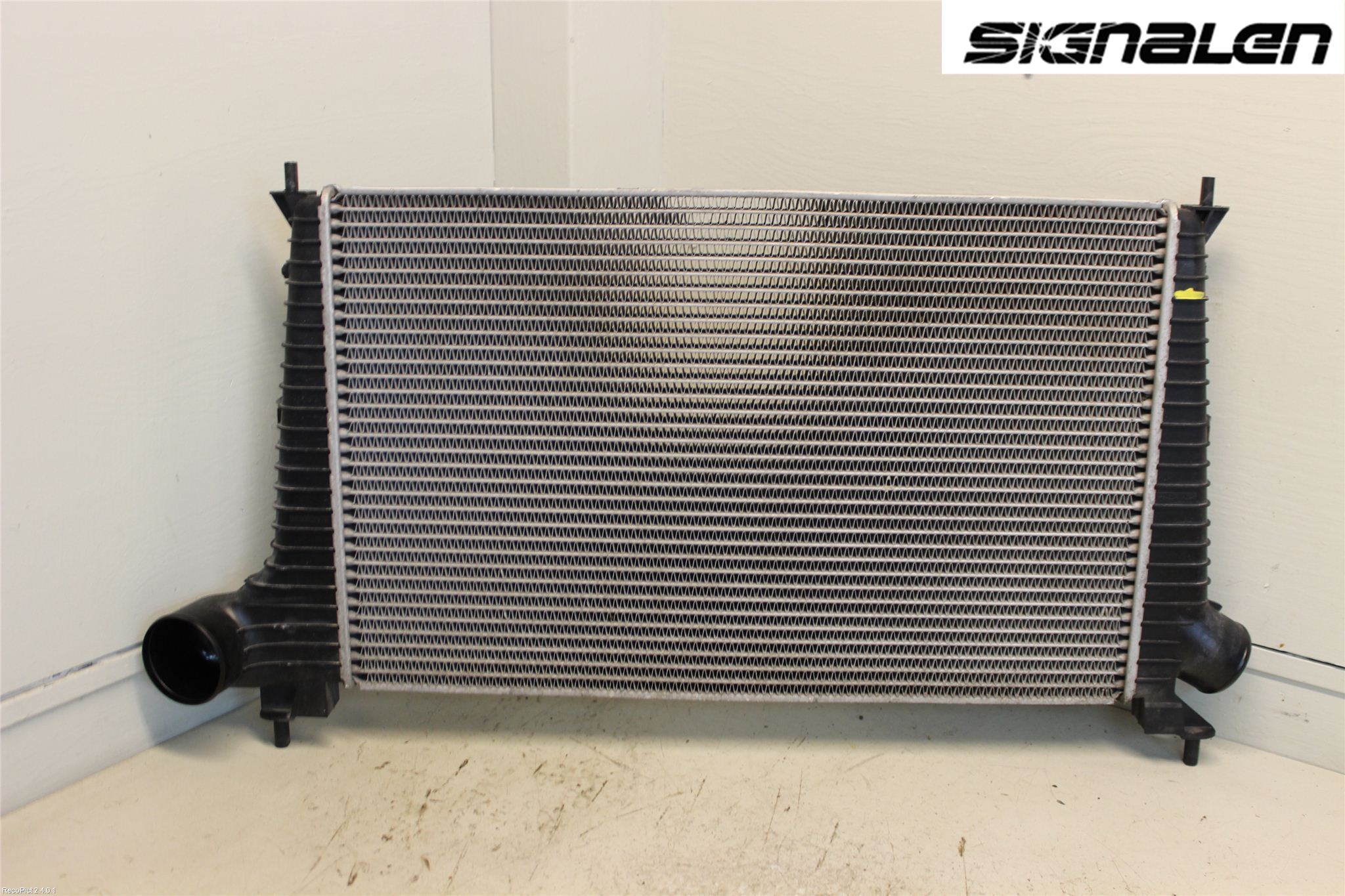 Saab 9-5     06-10 Intercooler Radiator