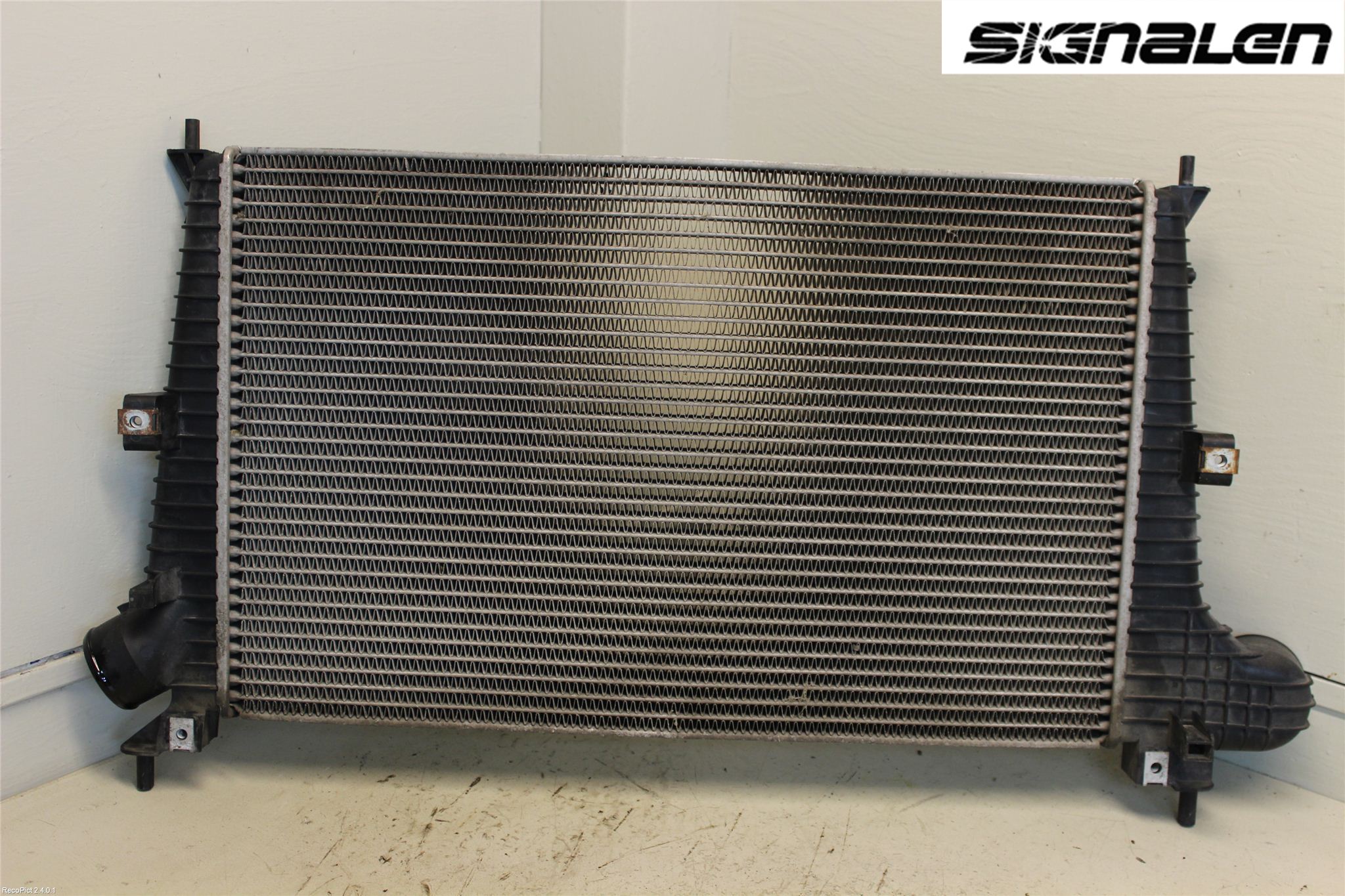 Saab 9-5     06-10 Intercooler Radiator