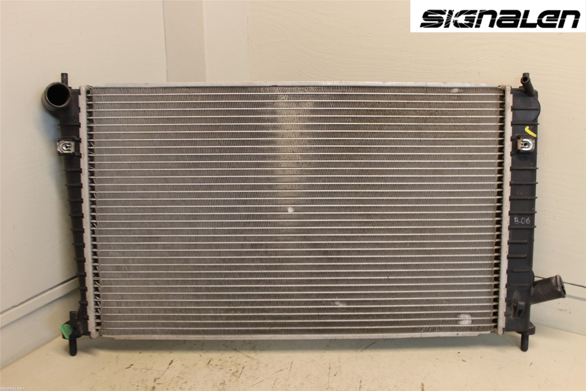 Saab 9-5     06-10 Radiator Manuell