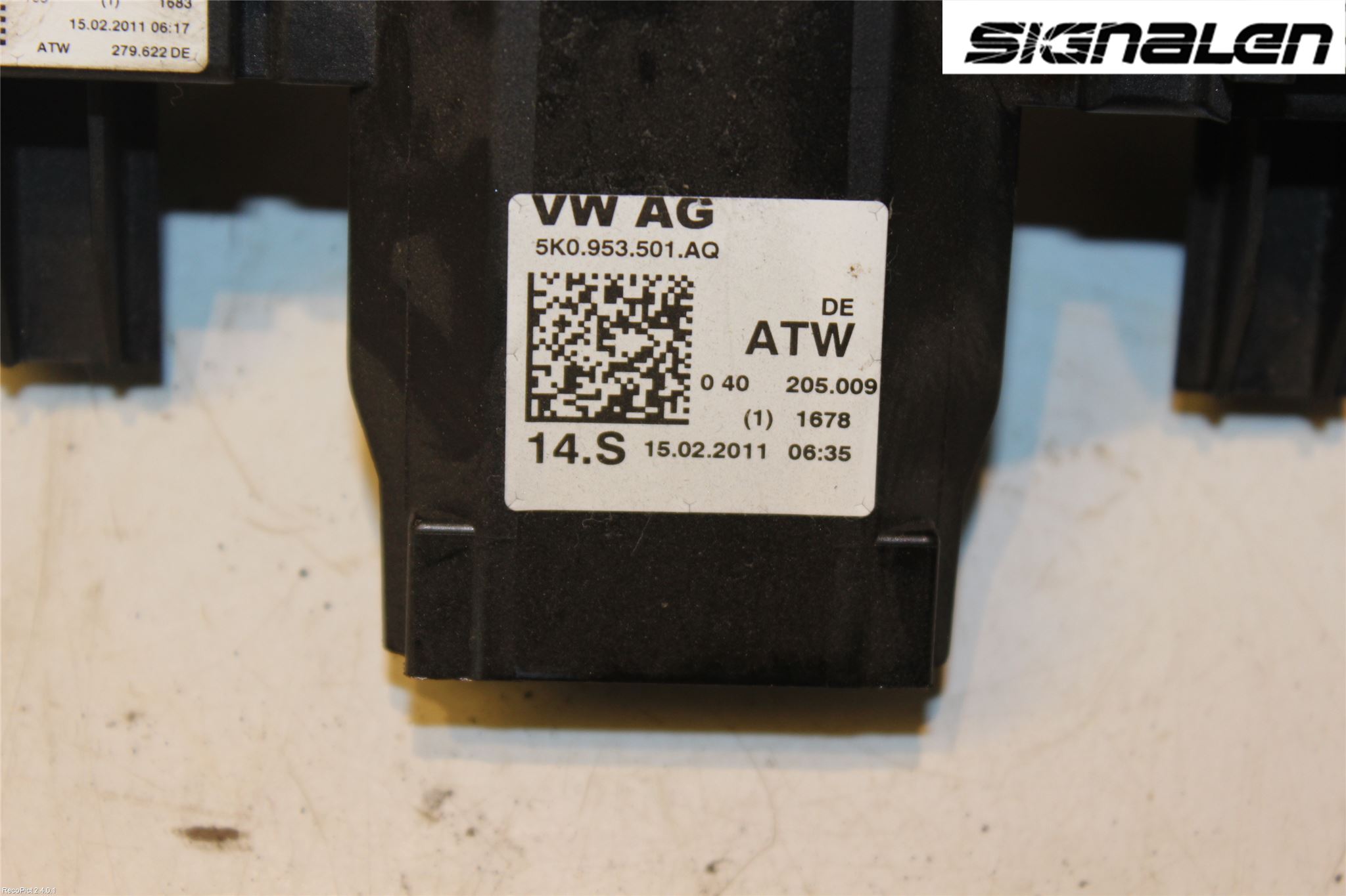 Volkswagen VW TOURAN 10-15 Bryter Ratt Kombi H Og V