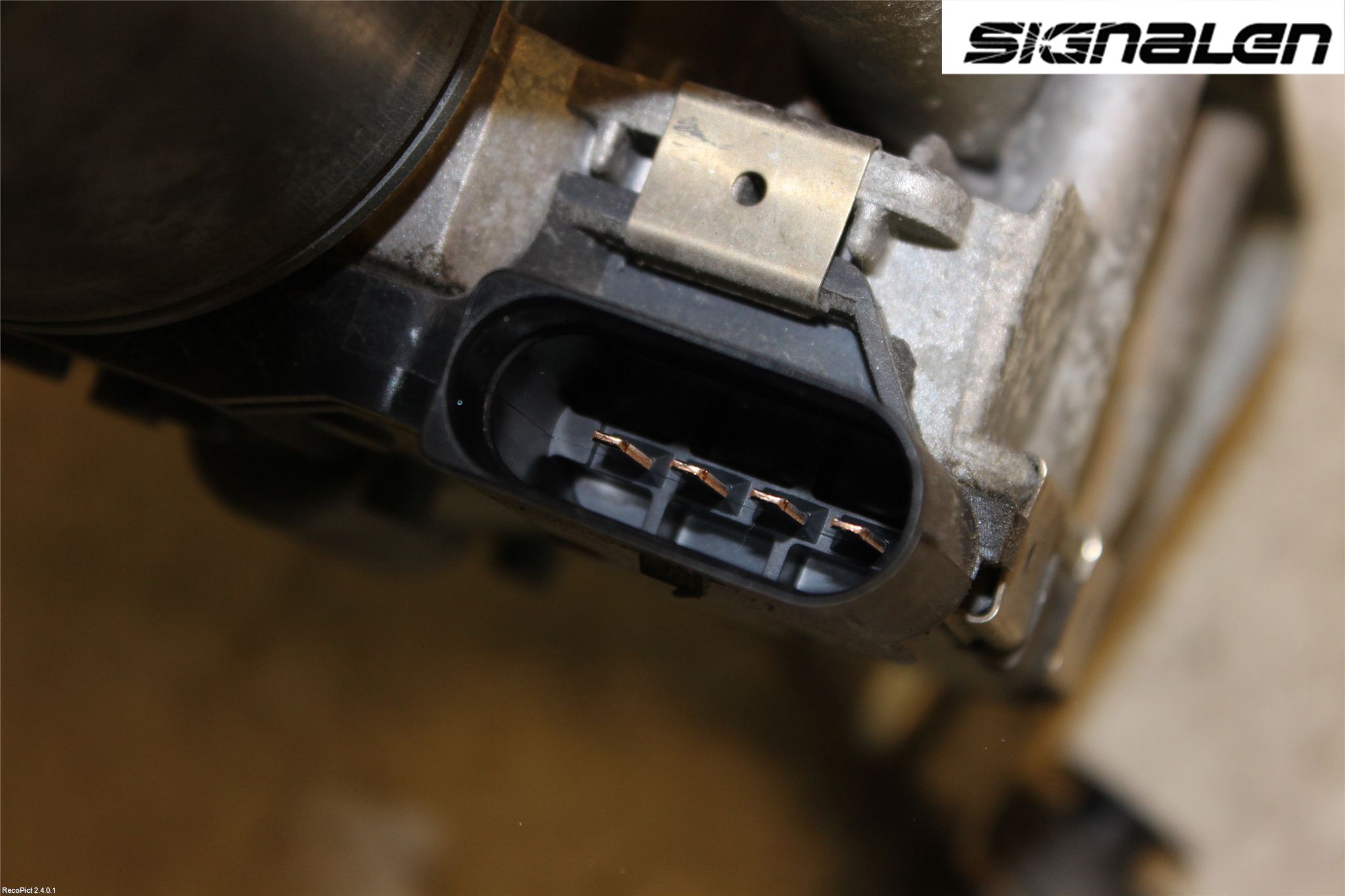 Volkswagen VW GOLF PLUS/CROSS GOLF 04-14 Viskermotor Frontrute