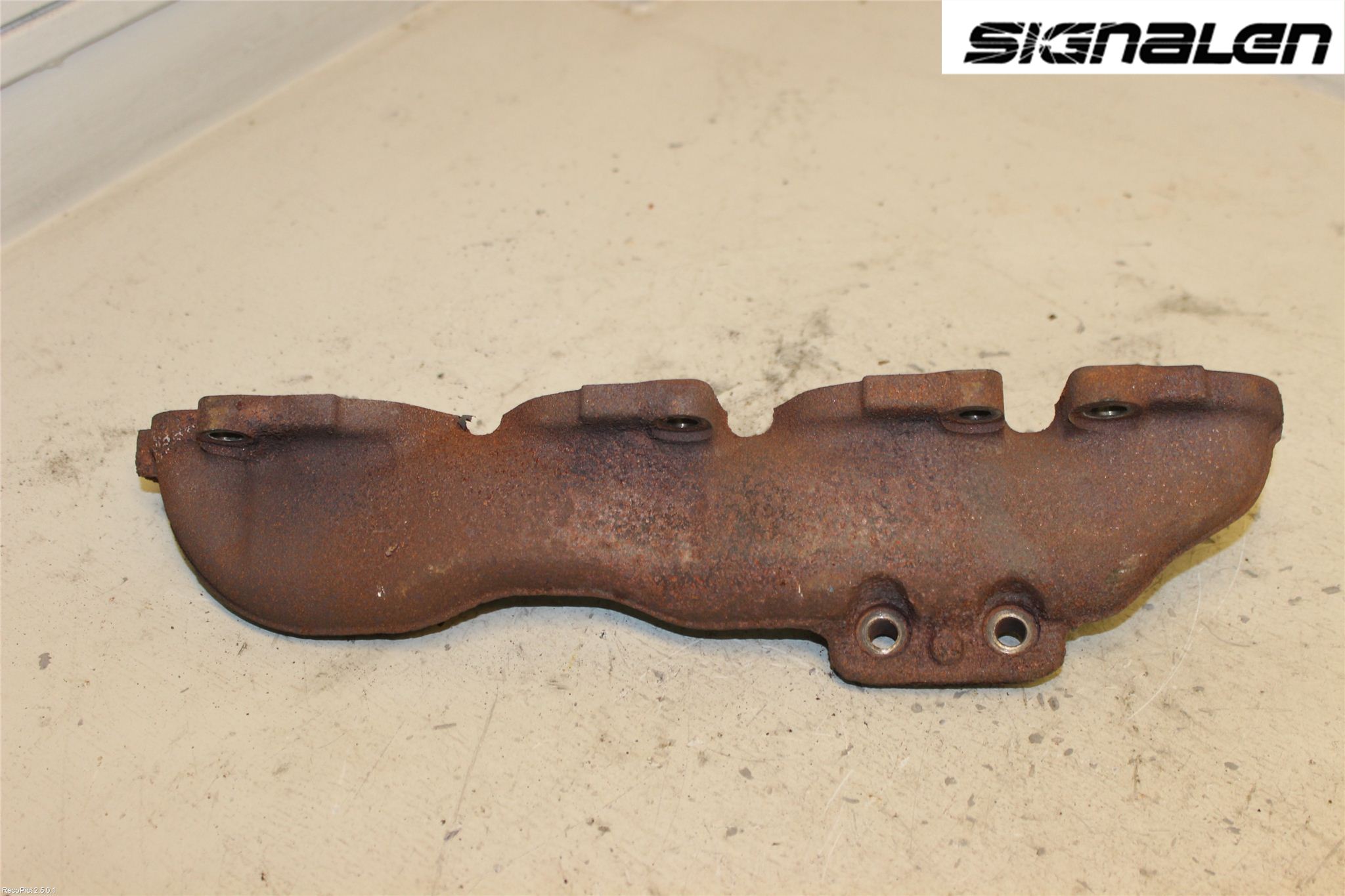 Opel INSIGNIA 09-16 Eksosmanifold