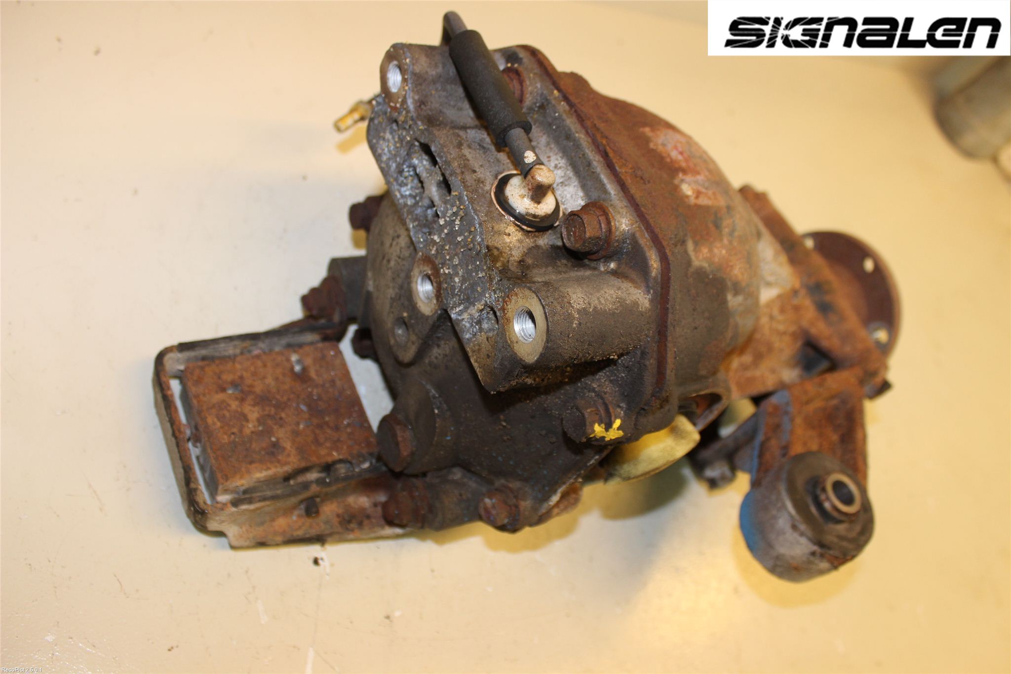 Mitsubishi OUTLANDER 01-07 Bakaksel Kardang Bak -Diff