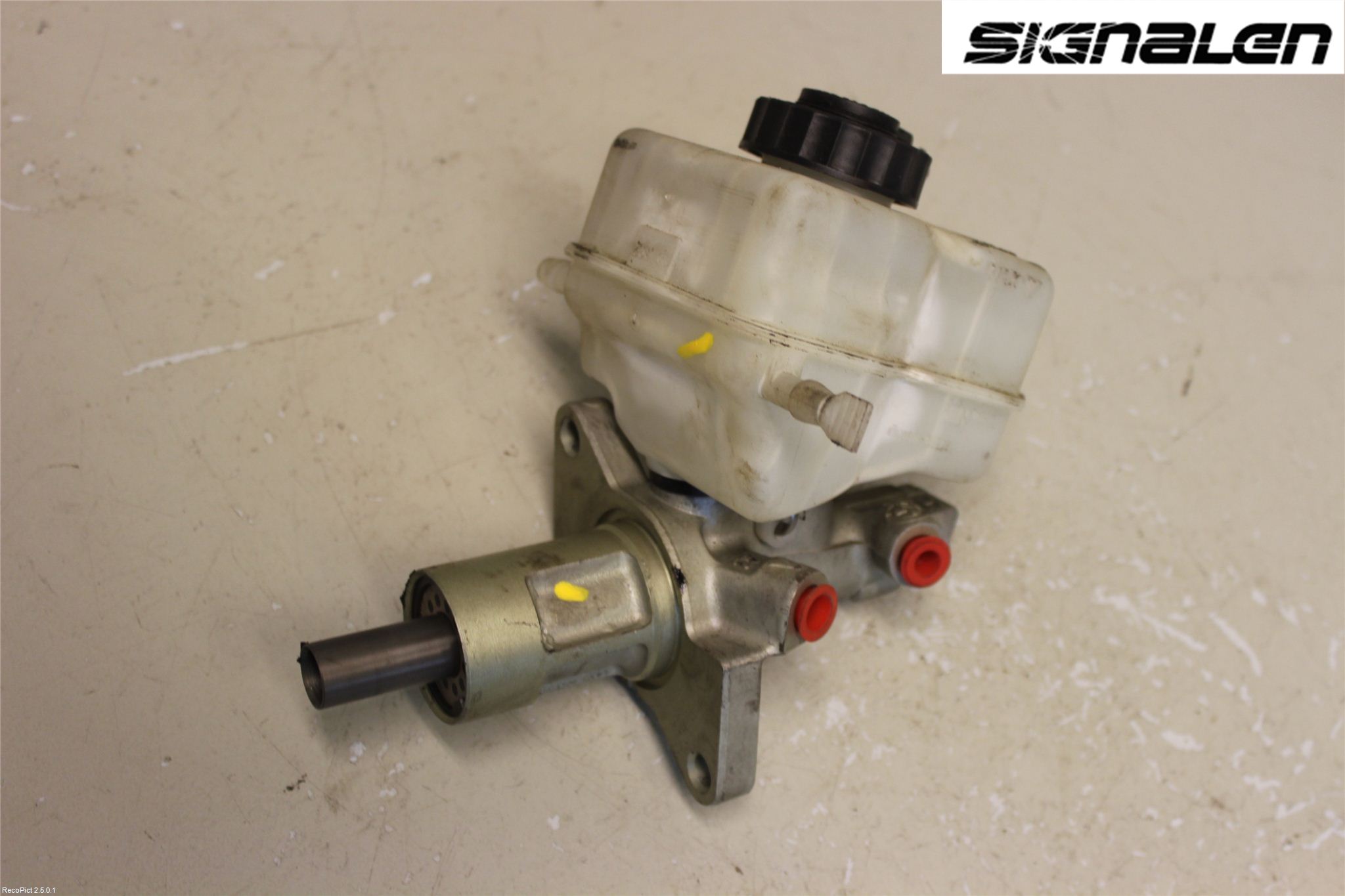 BMW 3 E90/91 SED/TOU 05-12 Brems Hovedsylinder