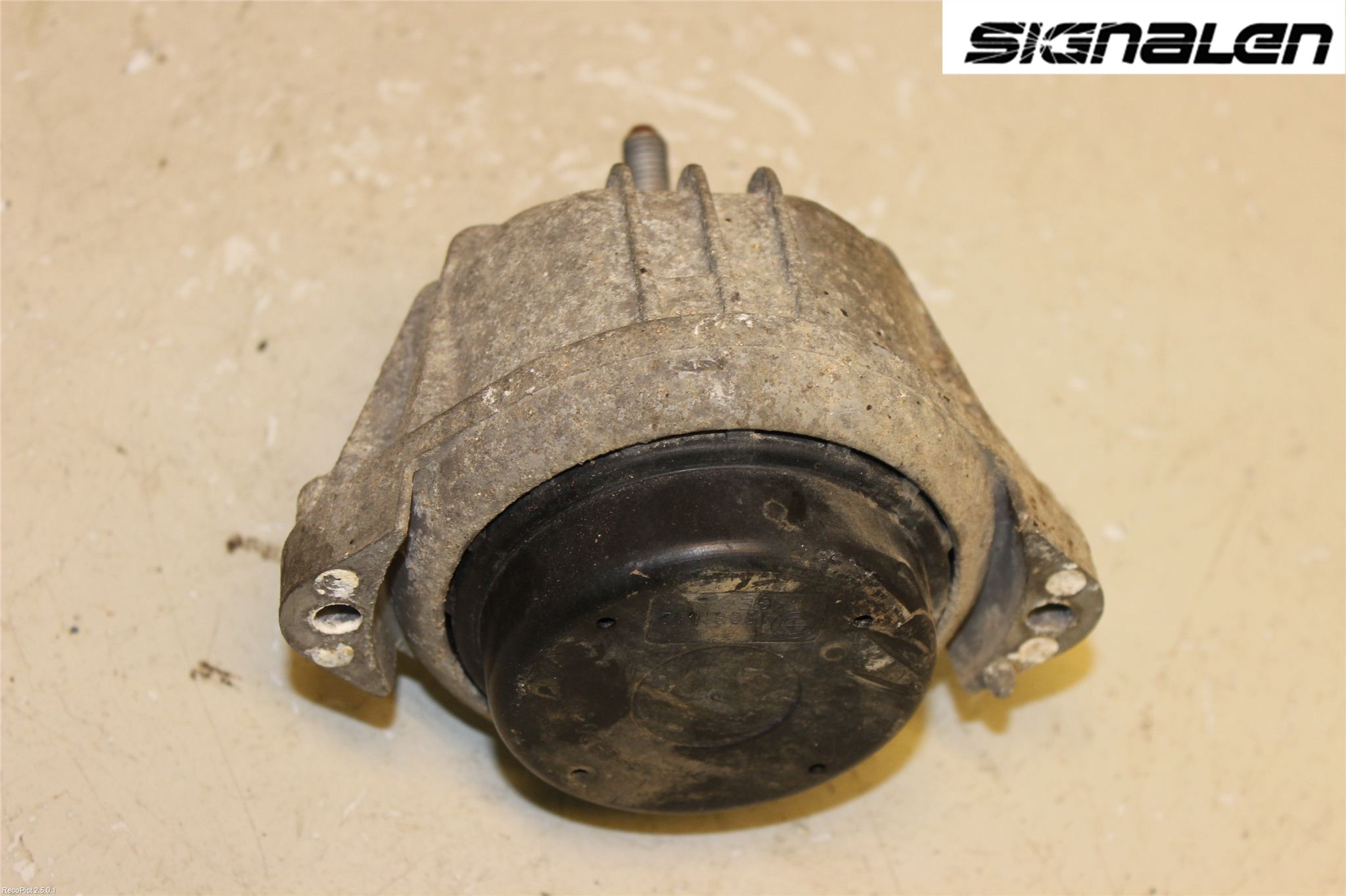 BMW 3 E90/91 SED/TOU 05-12 Motor Feste Gummi