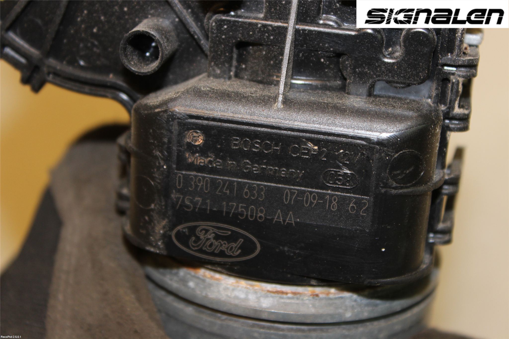Ford MONDEO 07-15 Viskermotor Frontrute