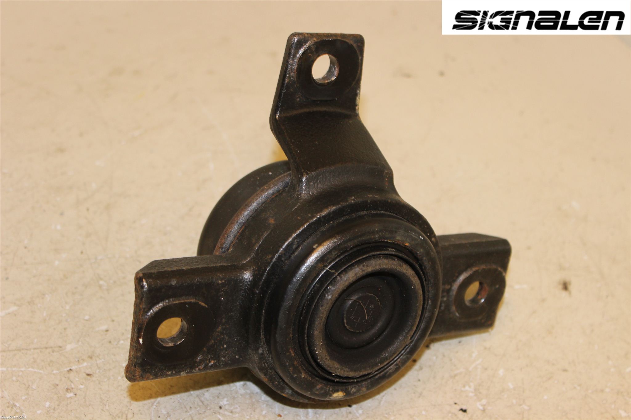 Hyundai SANTA FE  06-12 Motor Feste Gummi