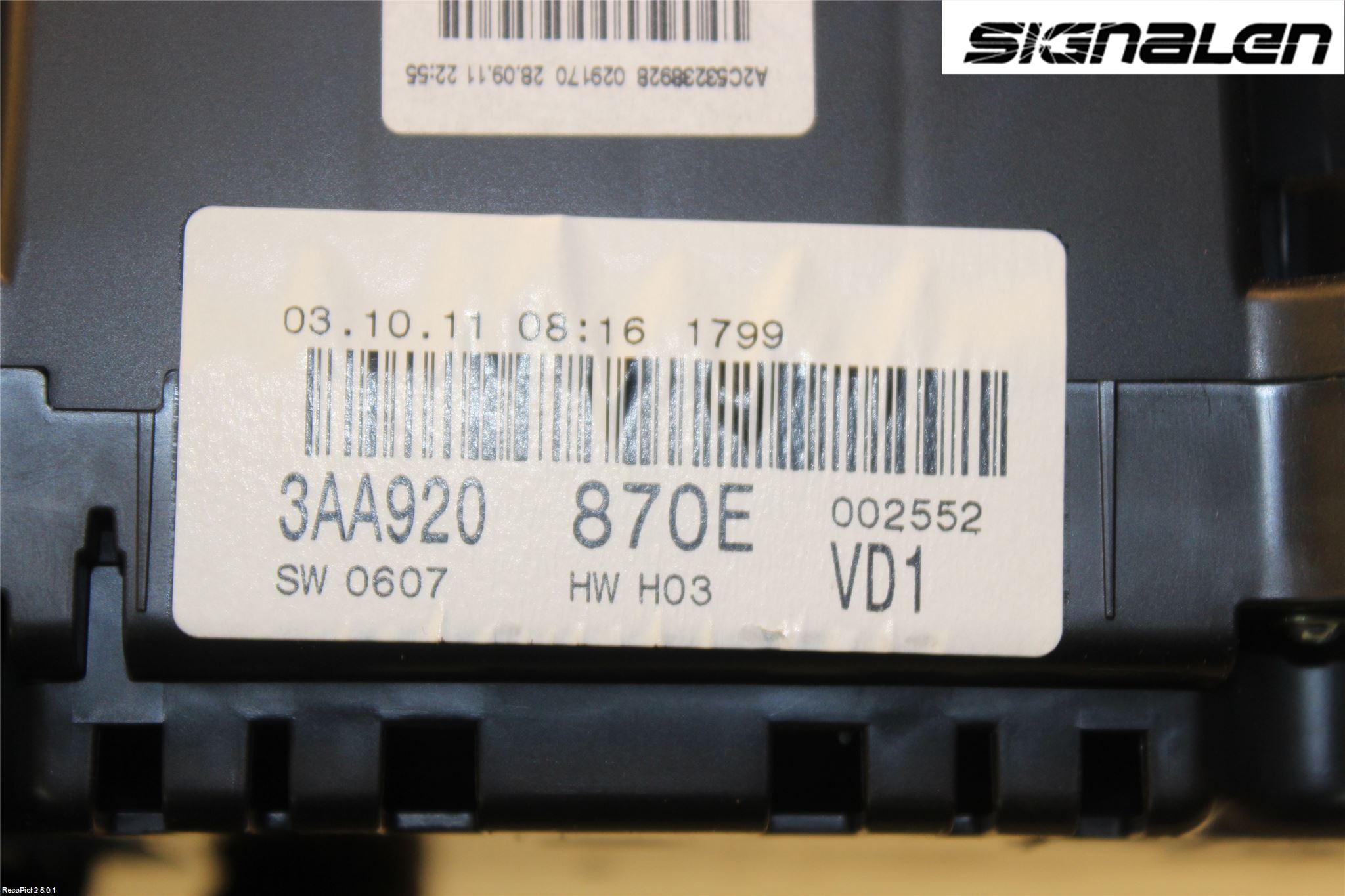 Volkswagen VW PASSAT 11-14 Instr Kombinert
