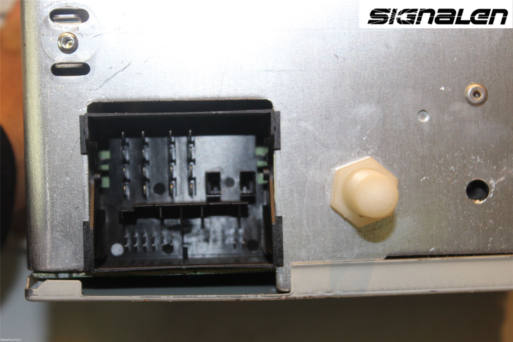 Ford FOCUS 08-11 Stereo Radio Med Cd