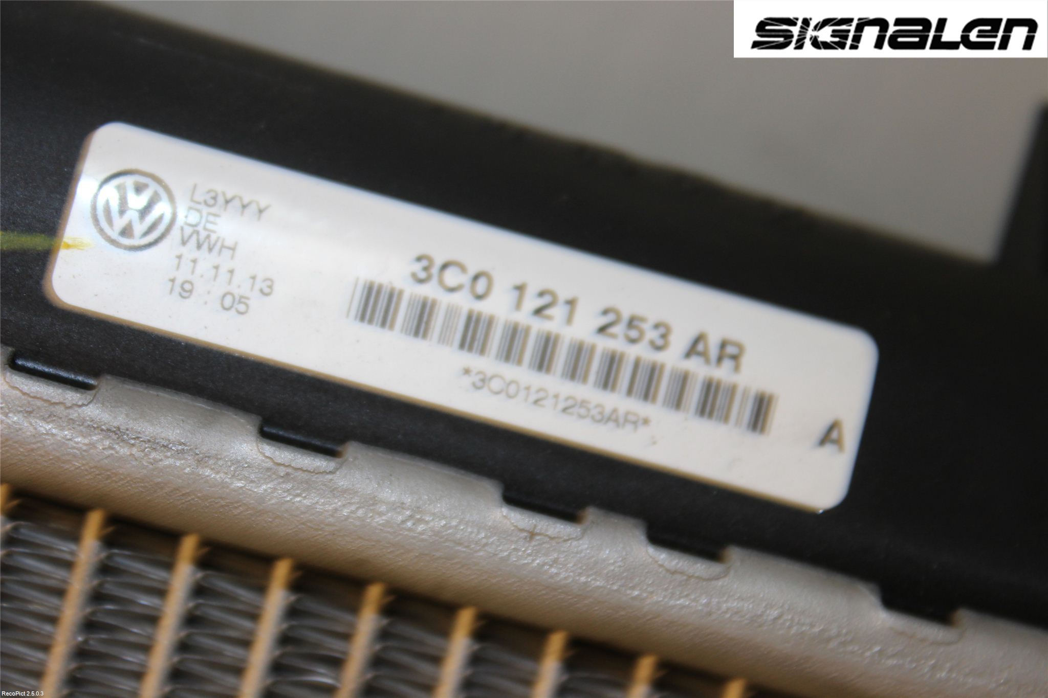 Volkswagen VW PASSAT 11-14 Radiator Manuell