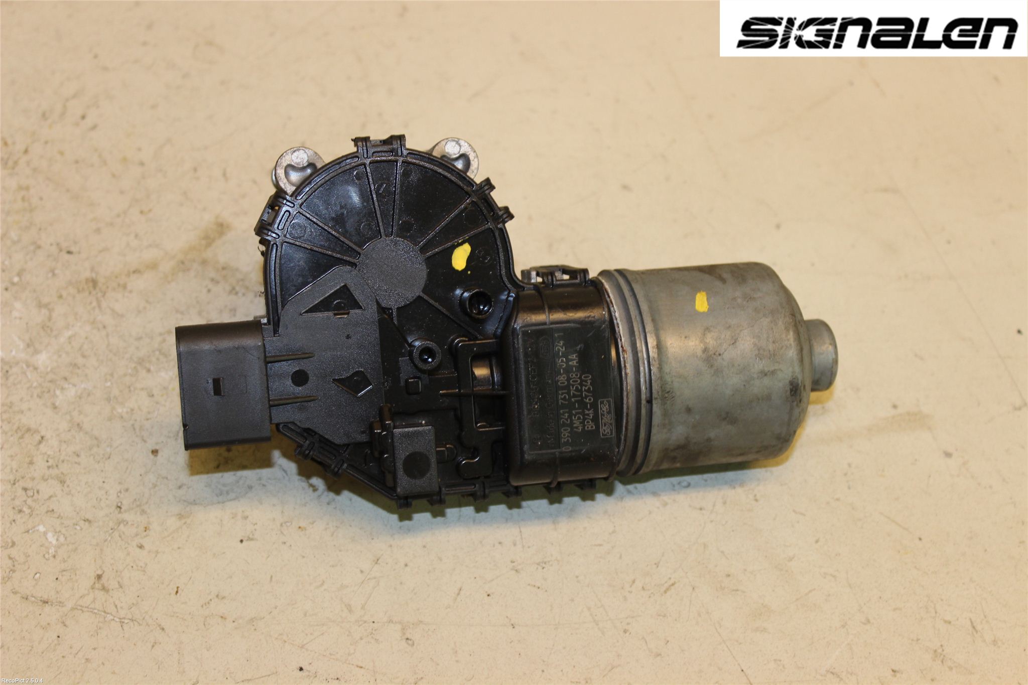 Ford FOCUS 08-11 Viskermotor Frontrute