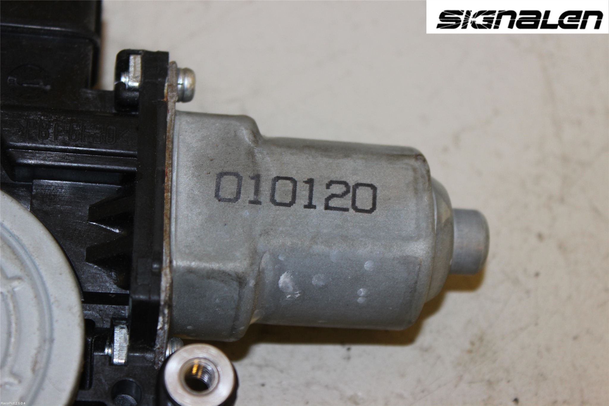 Subaru FORESTER SH  08-13 Vindusheis El Komp