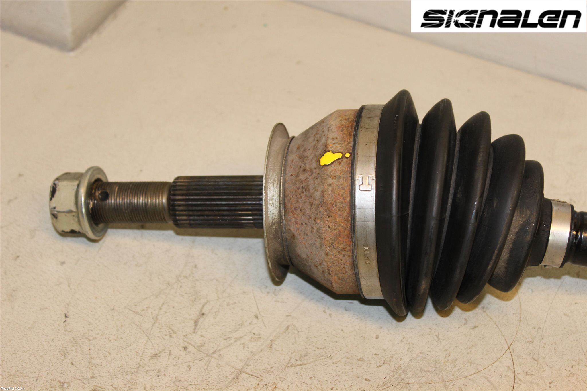 Nissan NAVARA 05-16 Drivaksel Foran Kompl Venstre