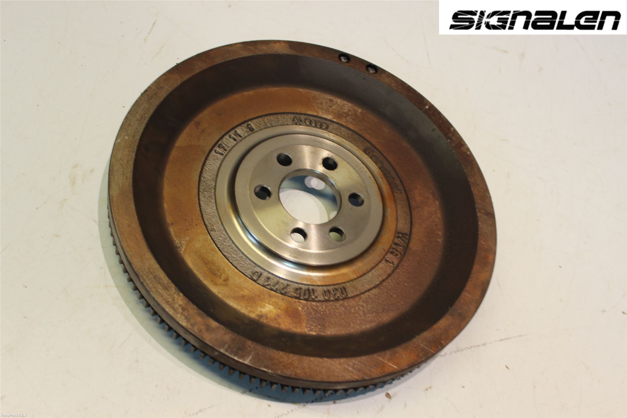 Volkswagen VW GOLF VI 09-13 Svinghjul Manuell