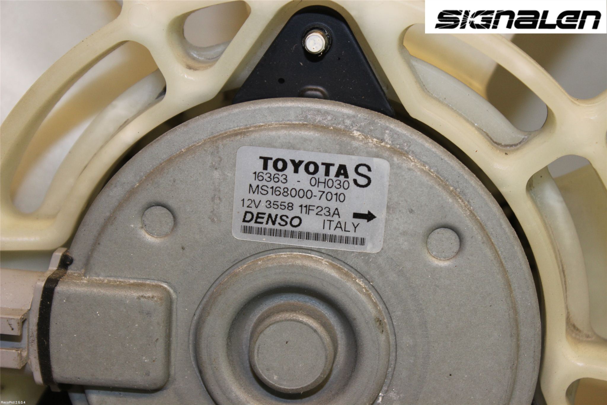 Toyota AVENSIS 03-06 Kjølevifte Elektrisk