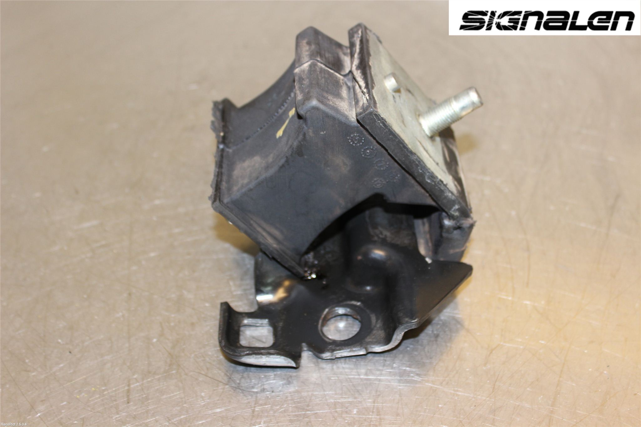 Nissan NAVARA 05-16 Motor Feste Gummi