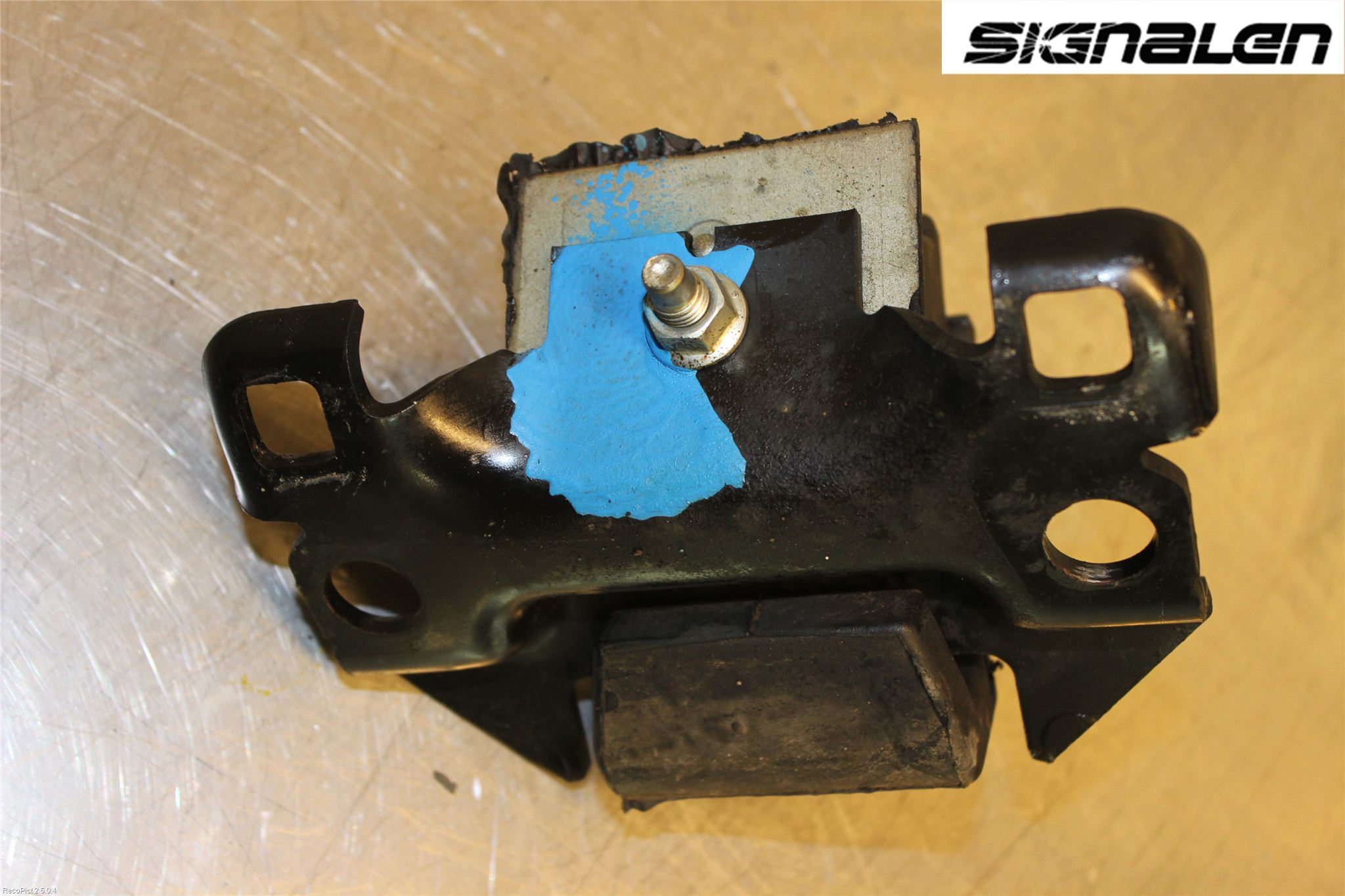Nissan NAVARA 05-16 Motor Feste Gummi