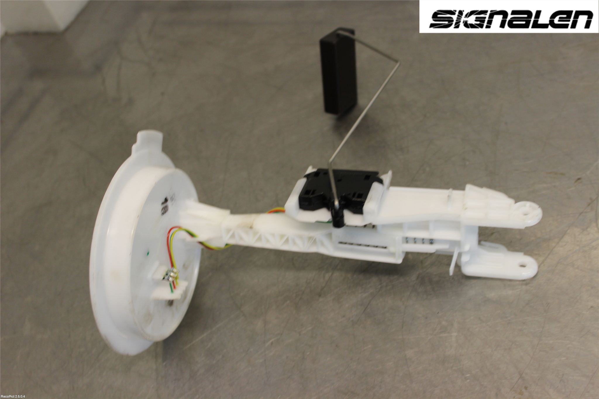 Audi Q3 8U 12-18 Giver Drivstofftank