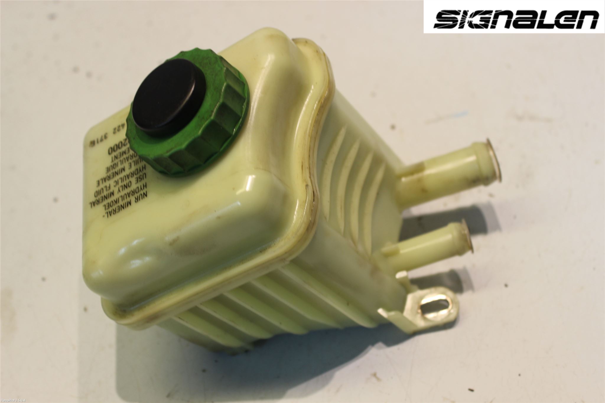 Porsche CAYENNE 03- Servo Oljebeholder