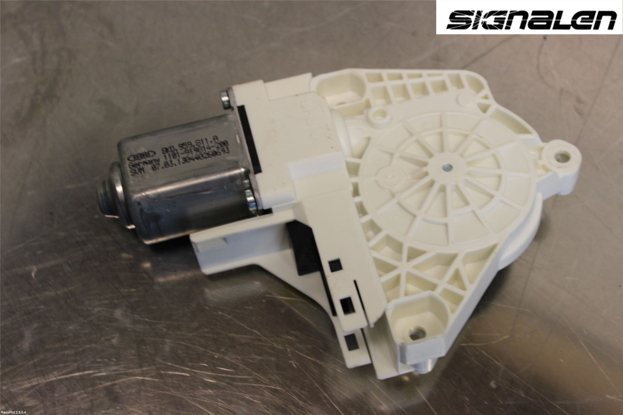 Audi A6/S6 4G 11-18 Vindusheismotor