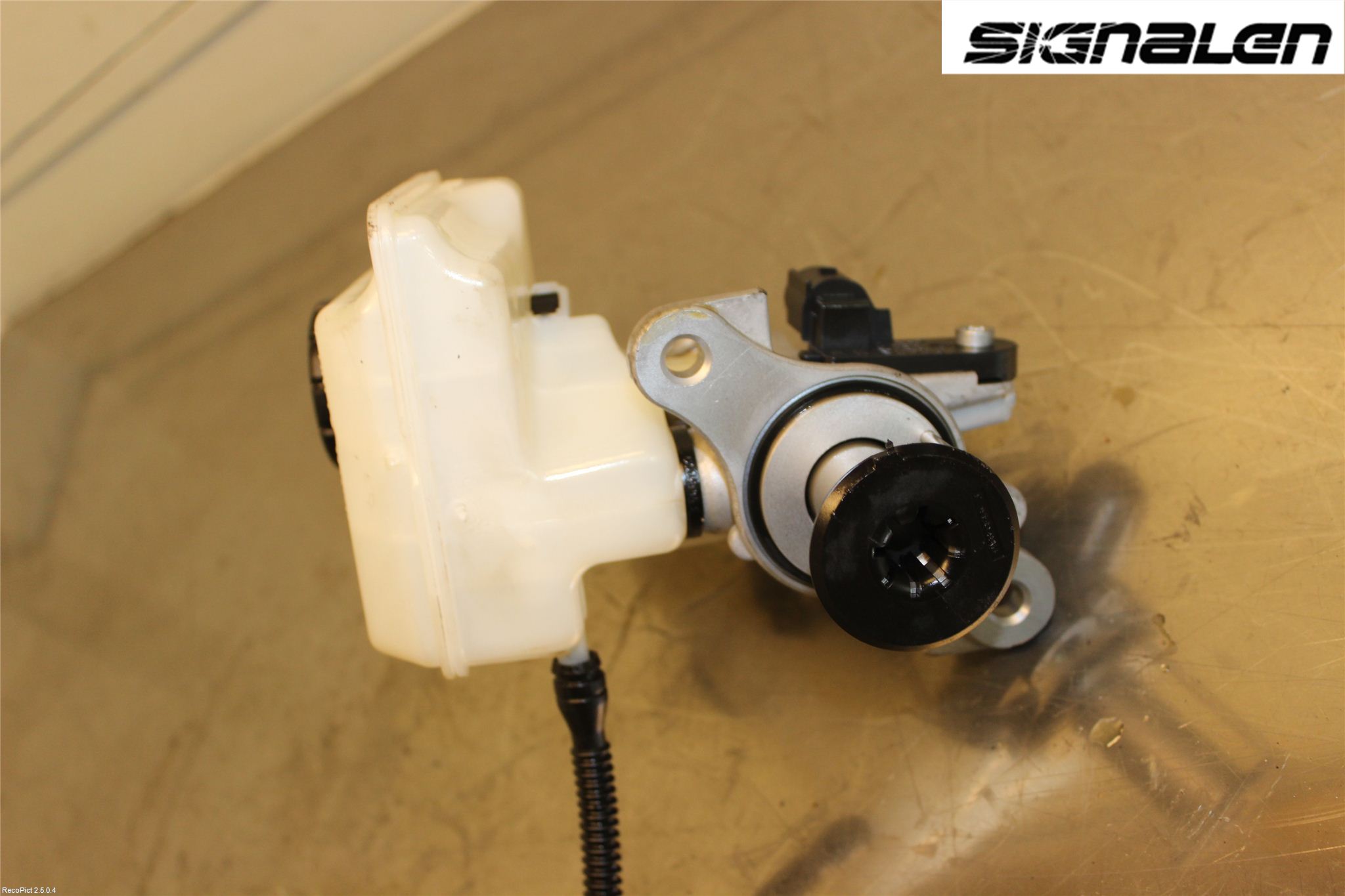 Volkswagen VW GOLF / E-GOLF VII 13-20 Brems Hovedsylinder