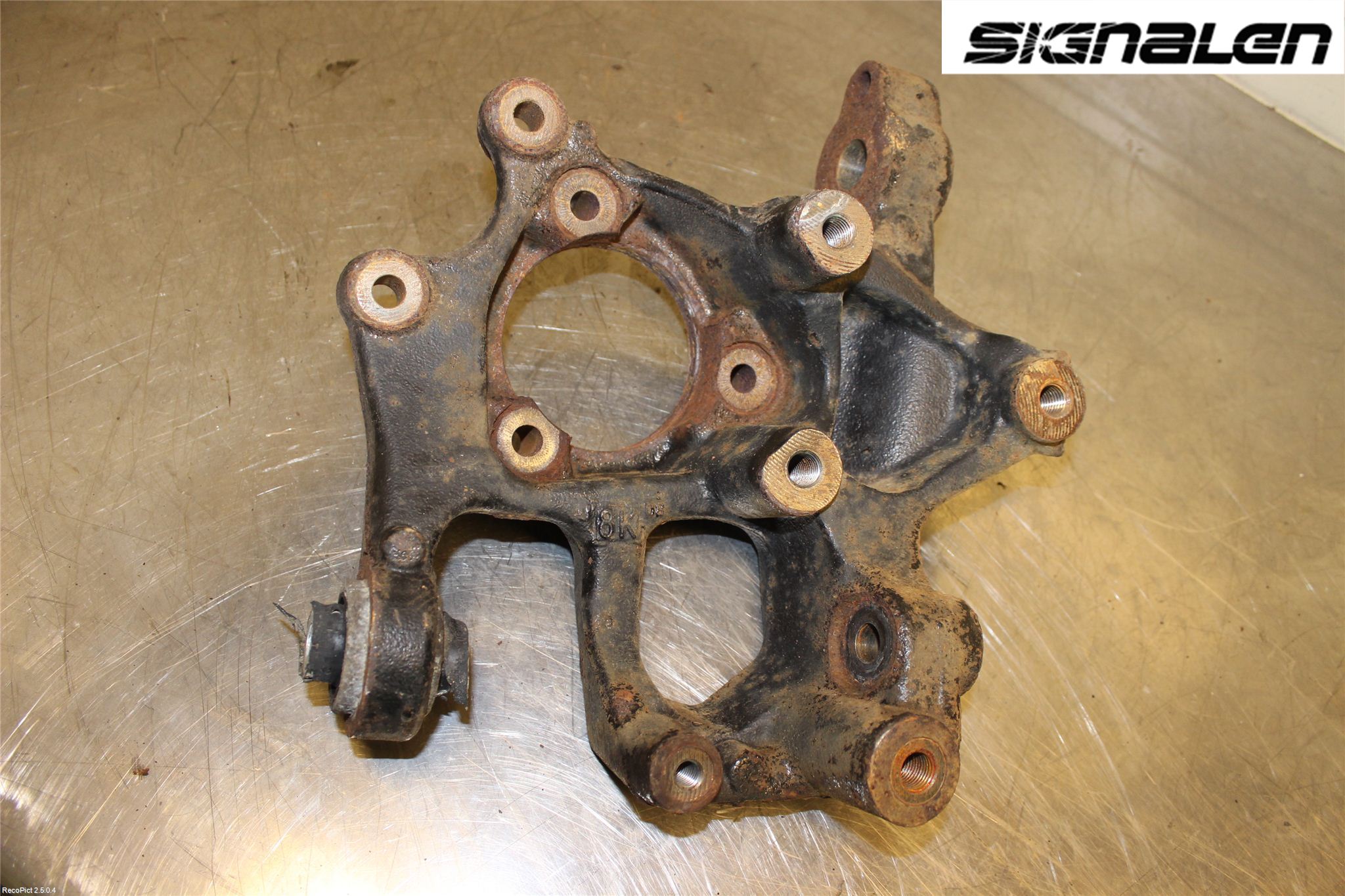 Saab 9-3 VER2/VER3 08-15 Spindel Vb