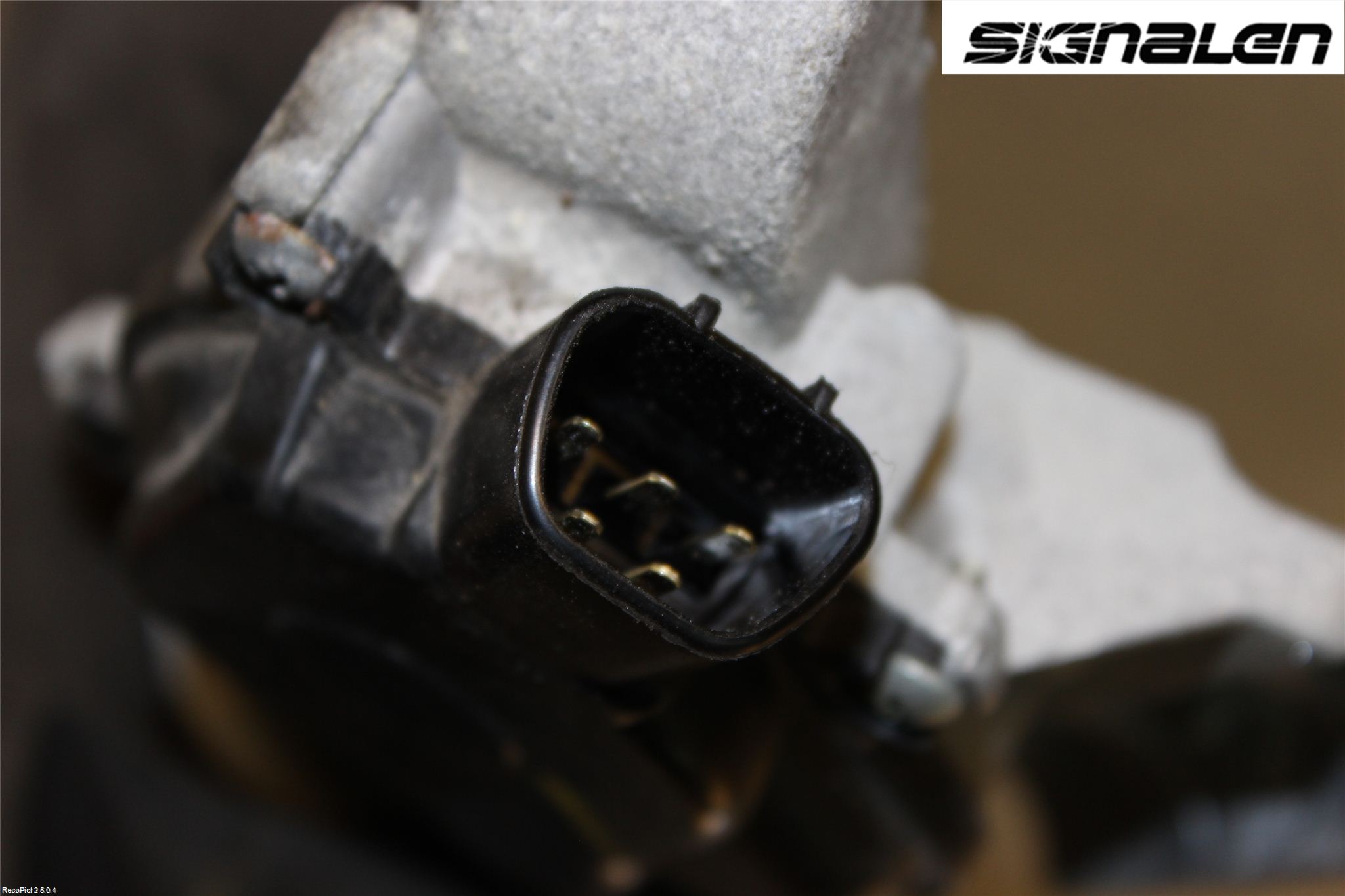 Subaru LEGACY    07-09 Viskermotor Frontrute