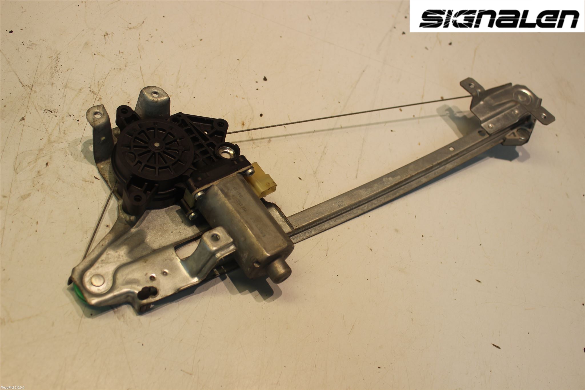 Saab 9-5 -05 Vindusheis El Komp