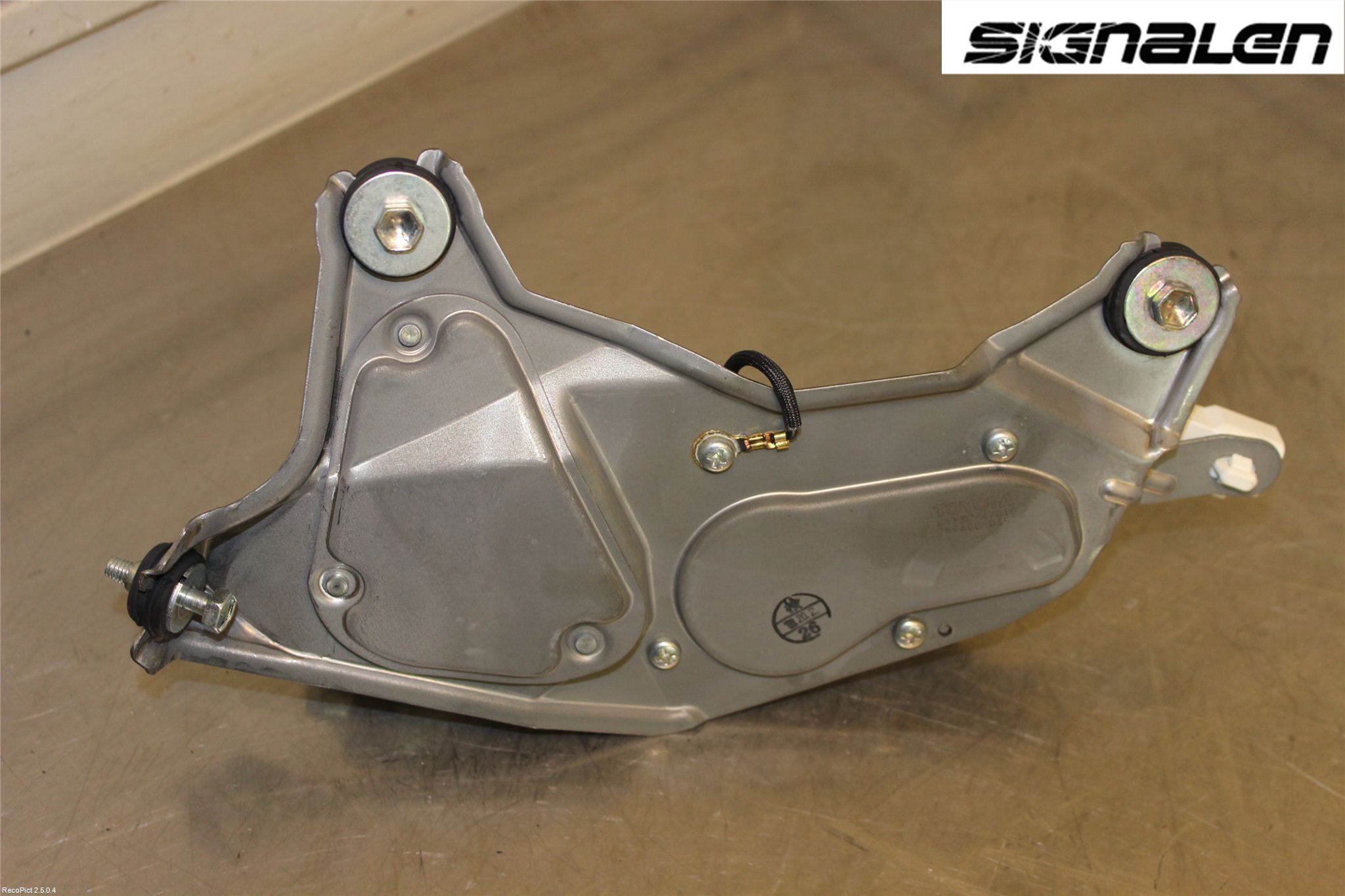 Toyota PRIUS NWH20 04-08 Viskermotor Bakluke