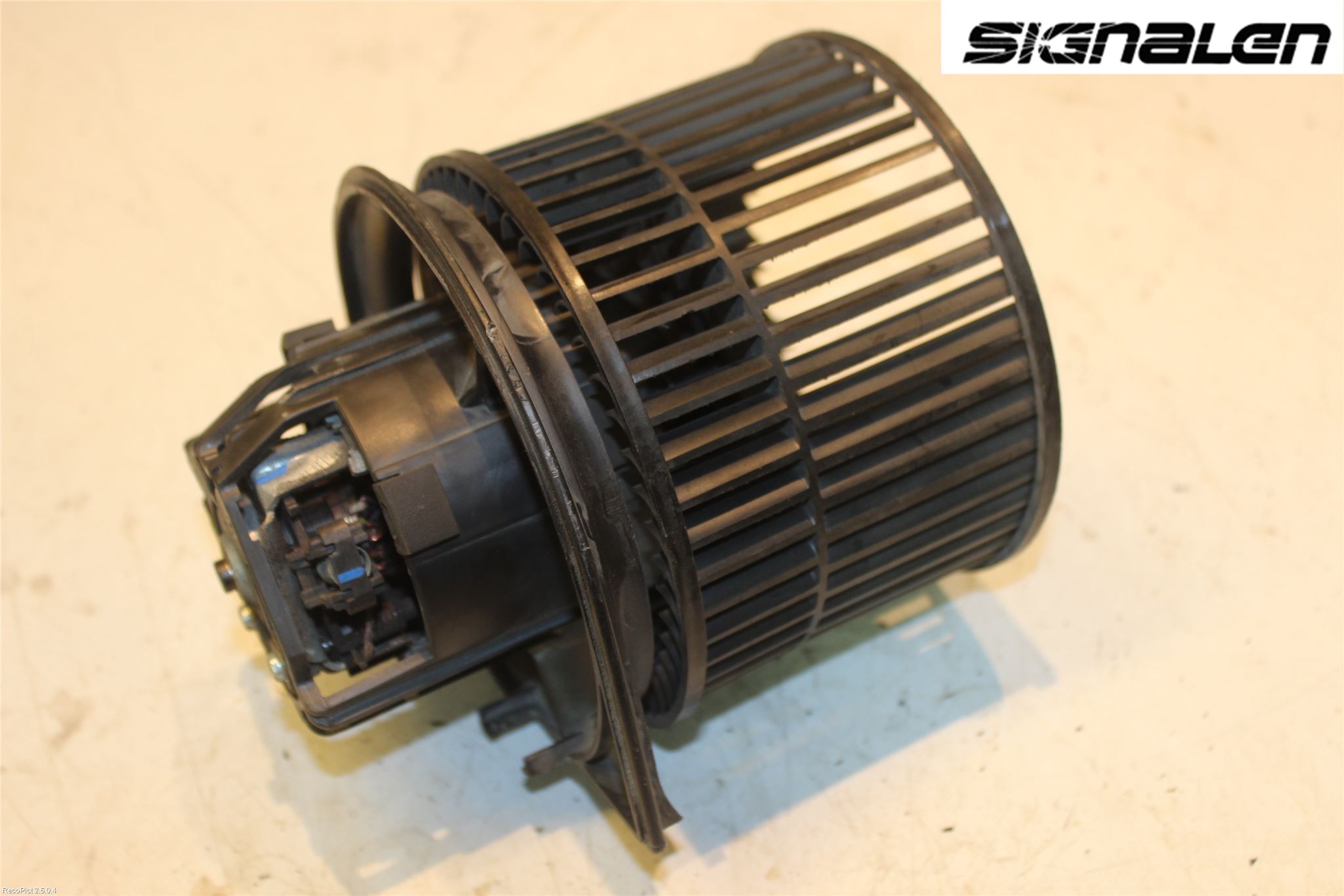 Saab 9-5     06-10 Varmeapparat Viftemotor