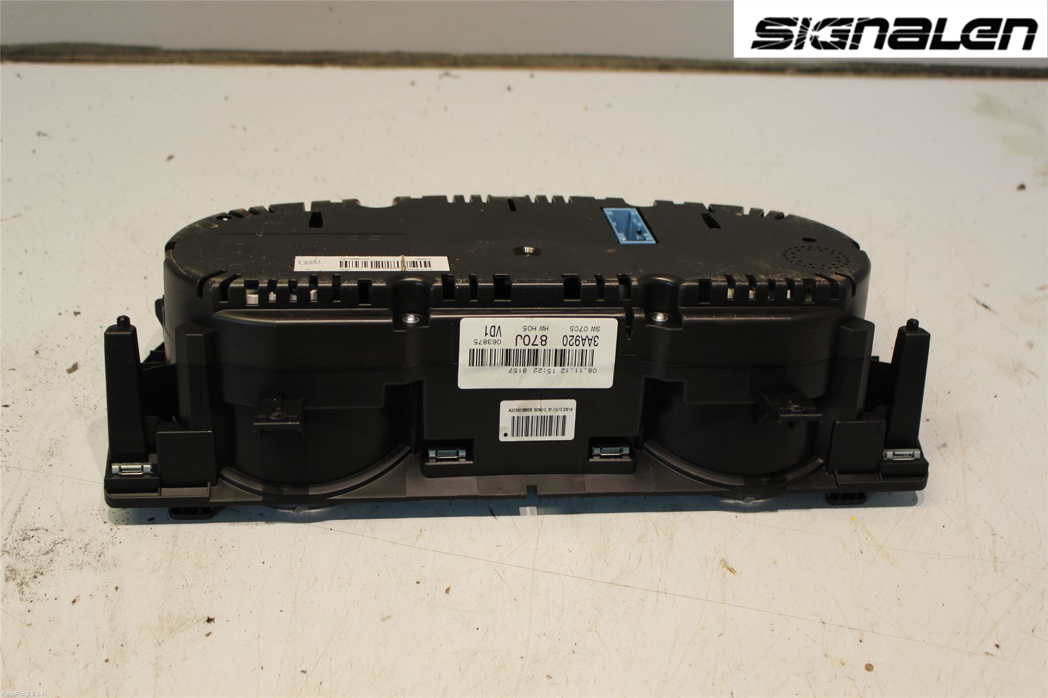 Volkswagen VW PASSAT 11-14 Instr Kombinert