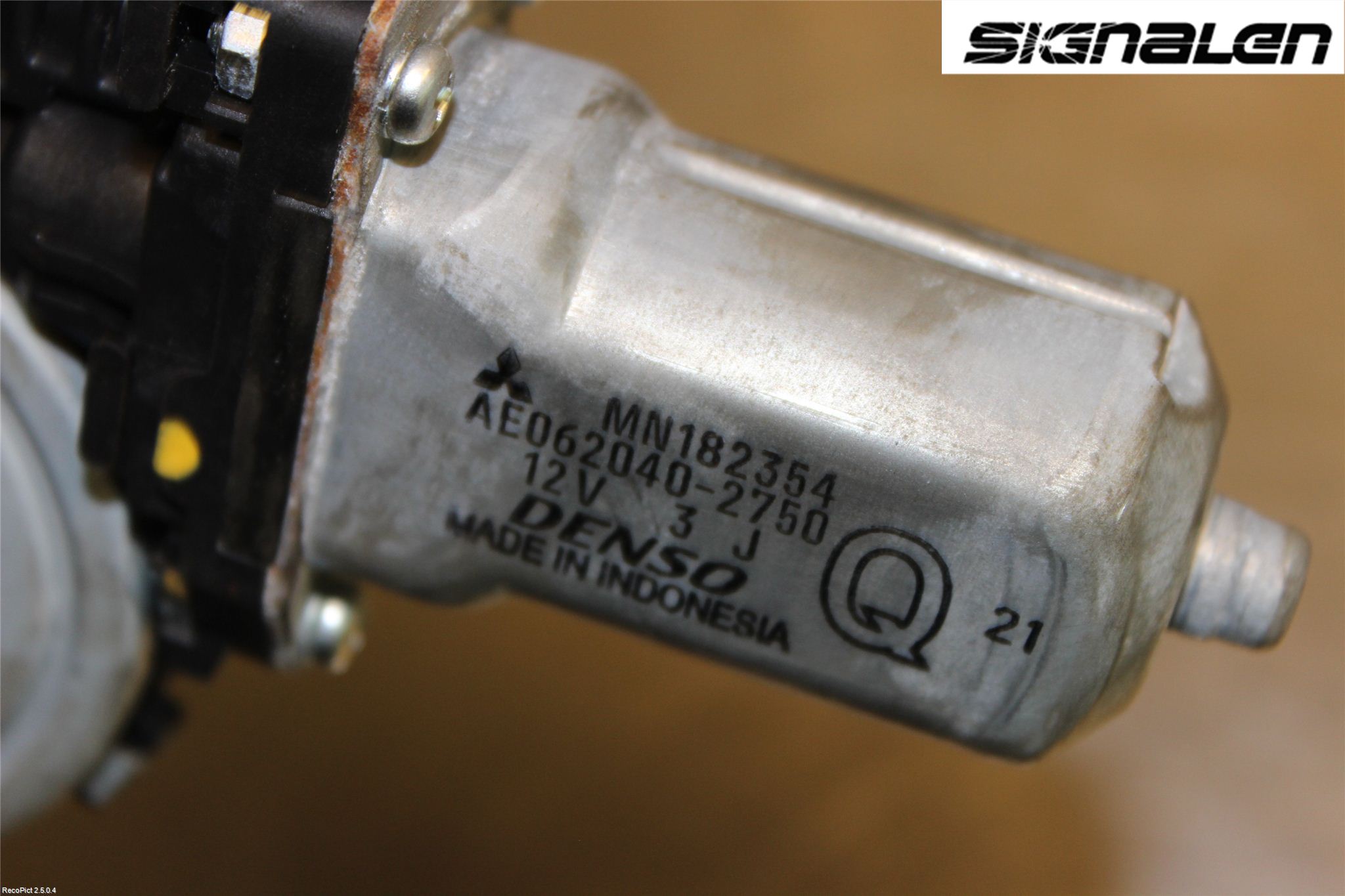 Mitsubishi L200 06-15 Vindusheismotor