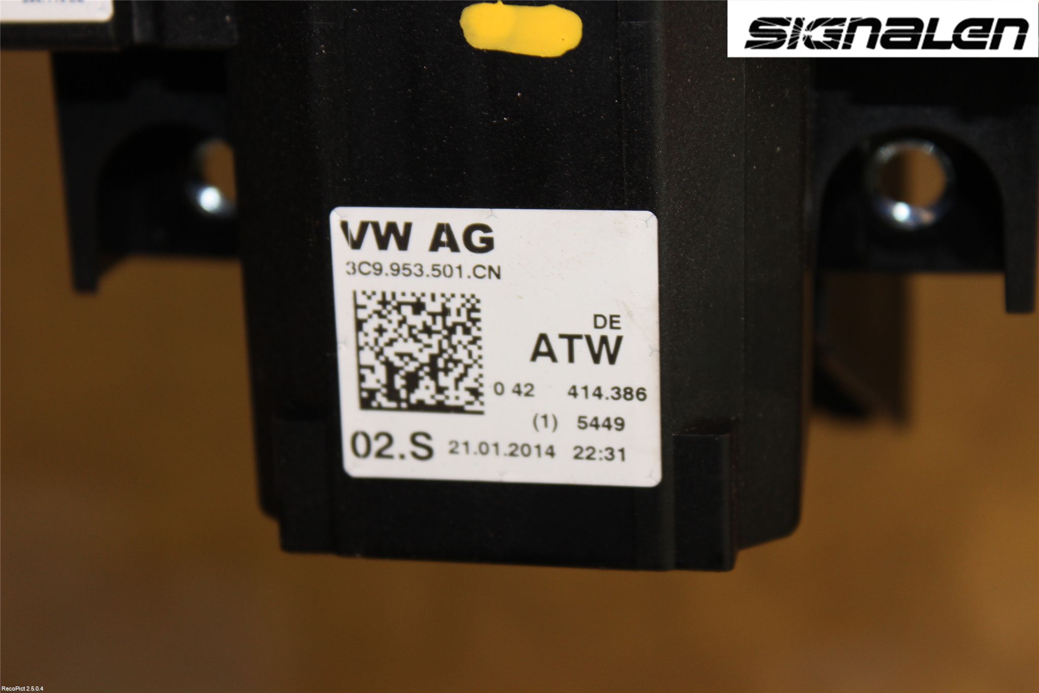Volkswagen VW PASSAT 11-14 Bryter Ratt Kombi H Og V