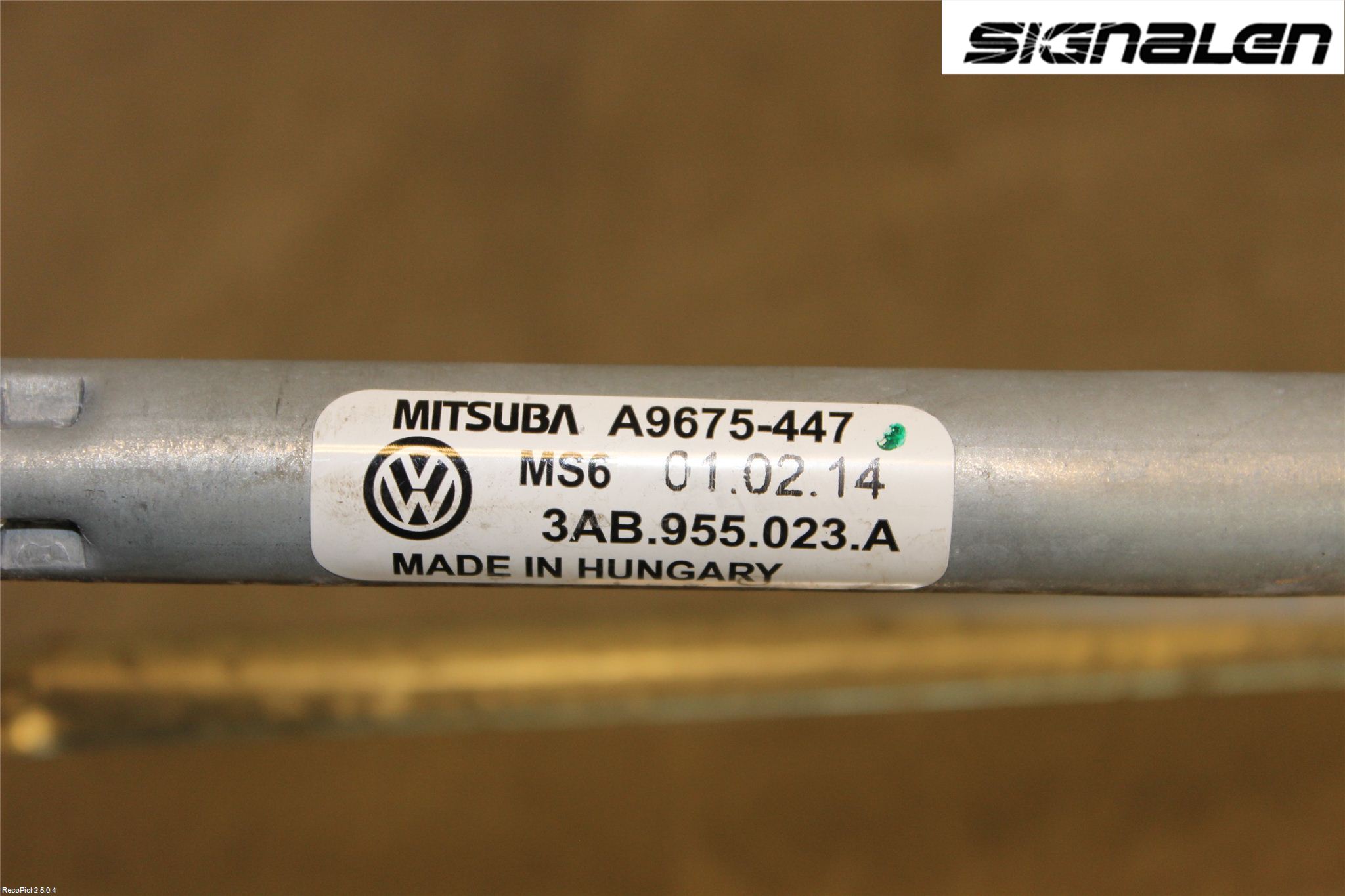 Volkswagen VW PASSAT 11-14 Viskeroverføring Frontrute