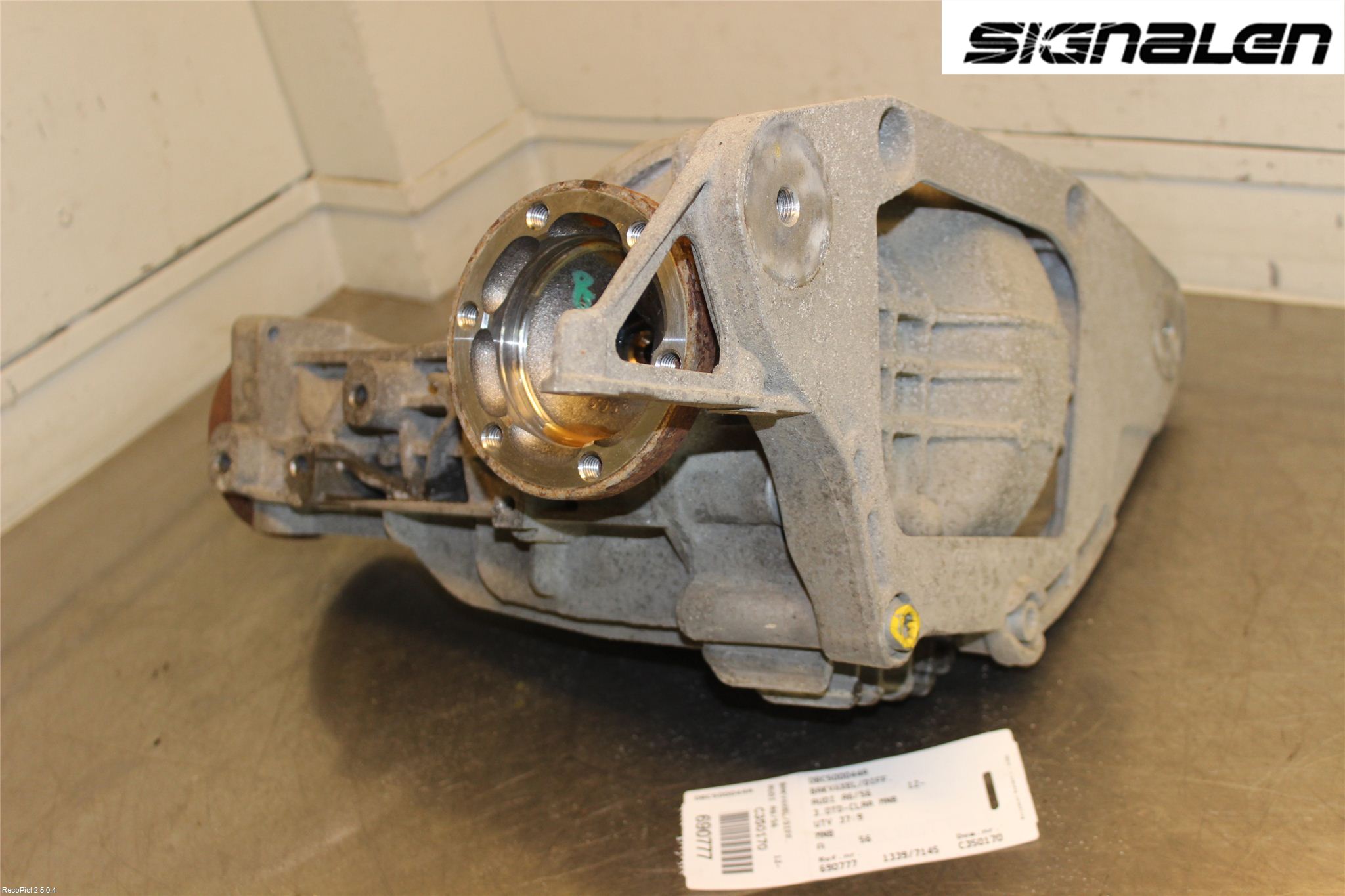 Audi A6/S6 4G 11-18 Bakaksel Kardang Bak -Diff