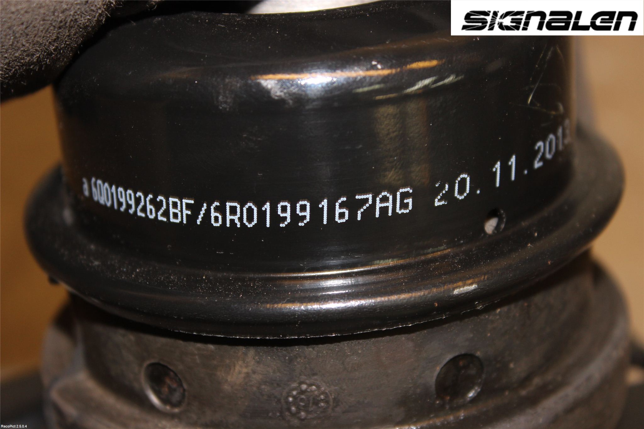 Skoda FABIA 07-14 Motor Feste Gummi