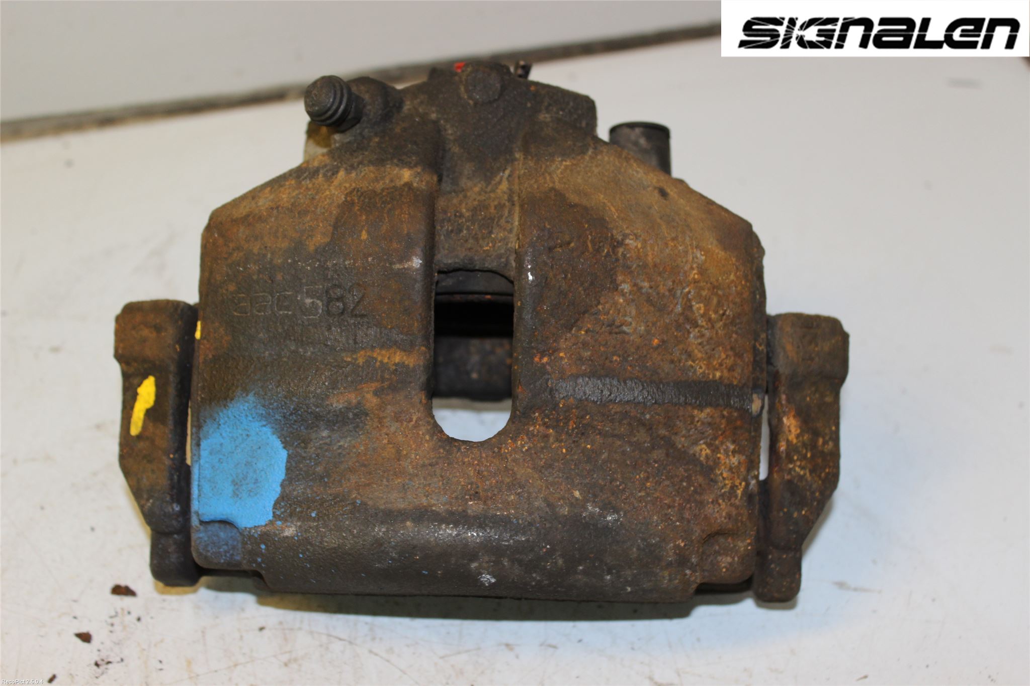 Volkswagen VW CADDY 11-15 Bremsecaliper Foran Høyre