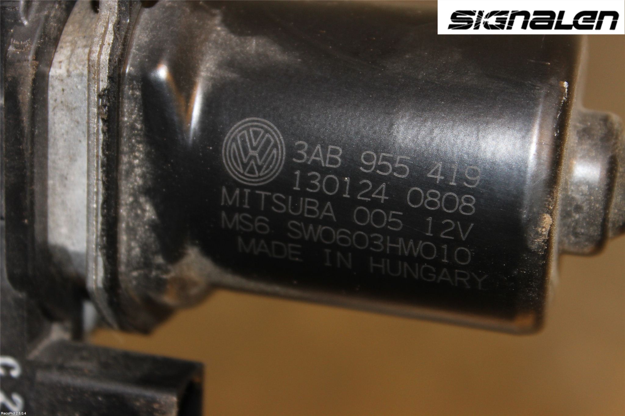 Volkswagen VW PASSAT 11-14 Viskermotor Frontrute