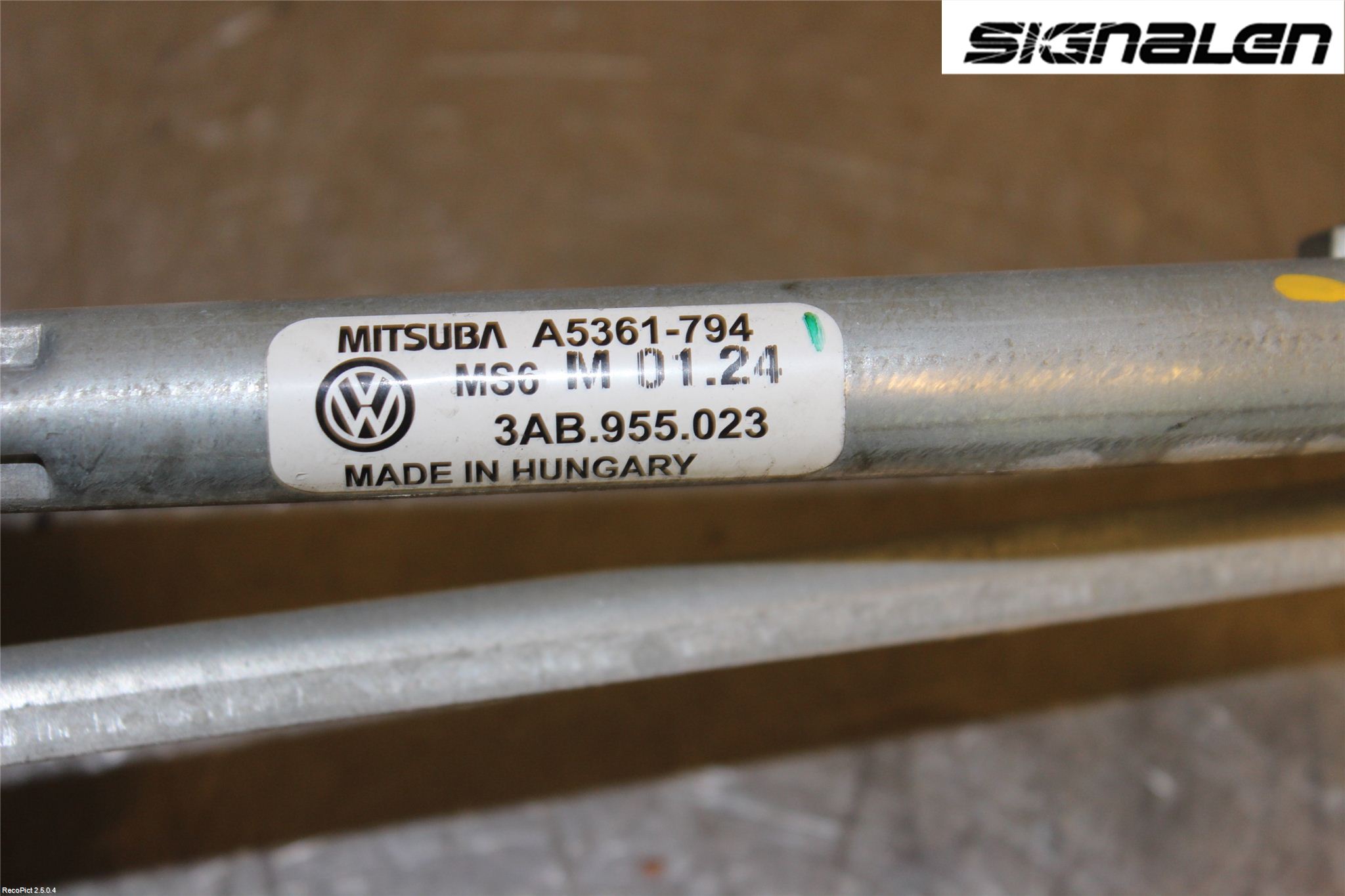Volkswagen VW PASSAT 11-14 Viskeroverføring Frontrute