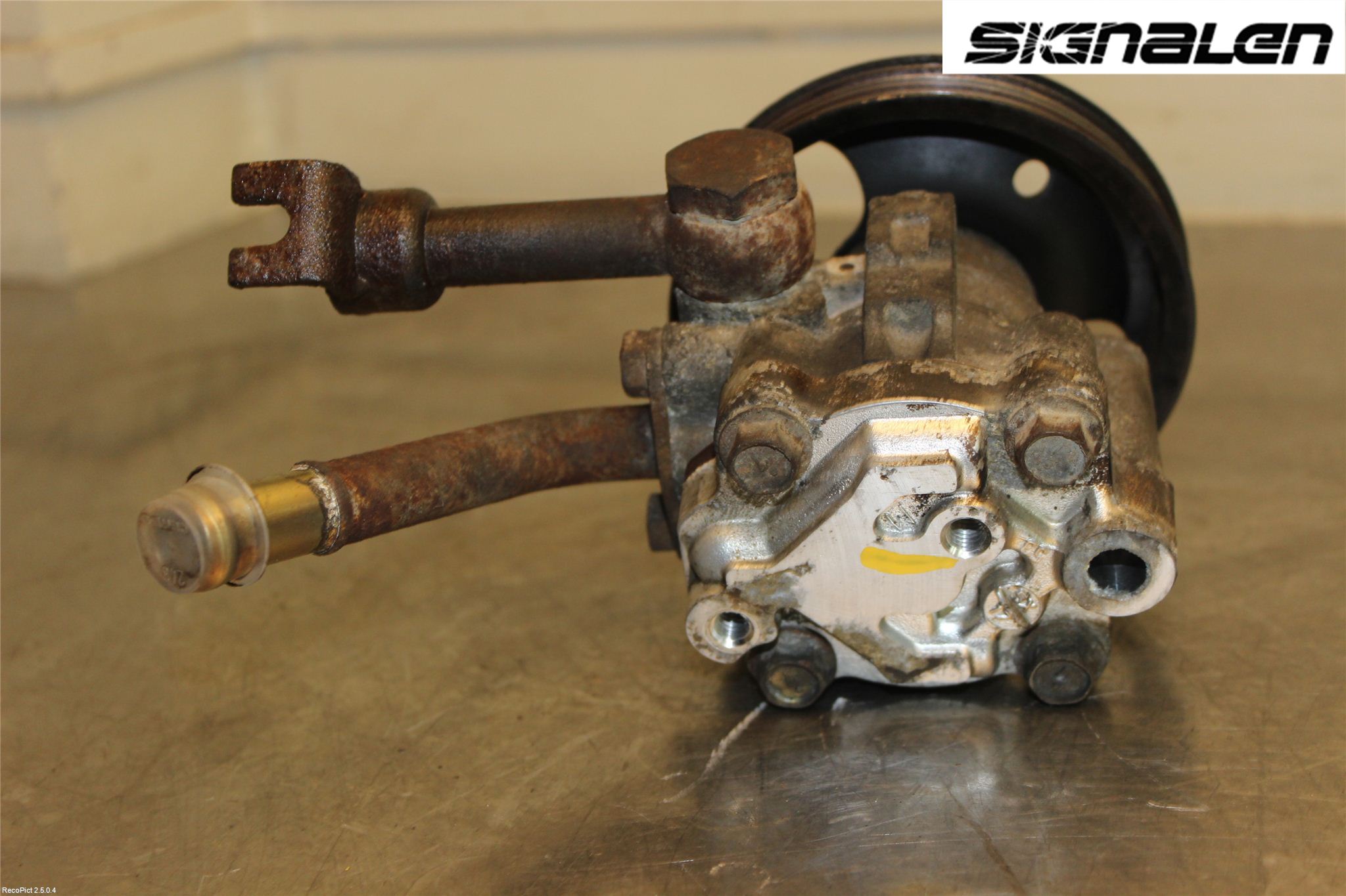Nissan NAVARA 05-16 Servo Pumpe