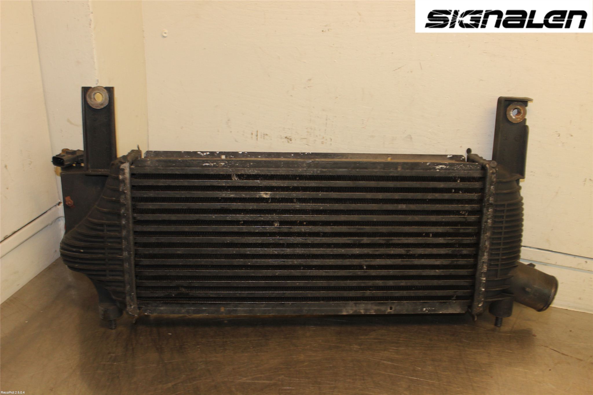 Nissan NAVARA 05-16 Intercooler Radiator