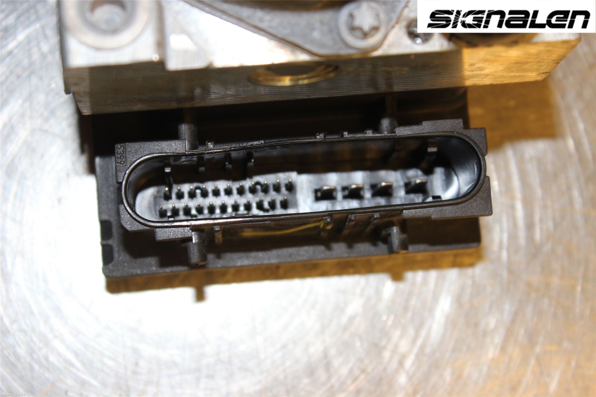 Isuzu D-MAX Abs Hydraulikkaggregat